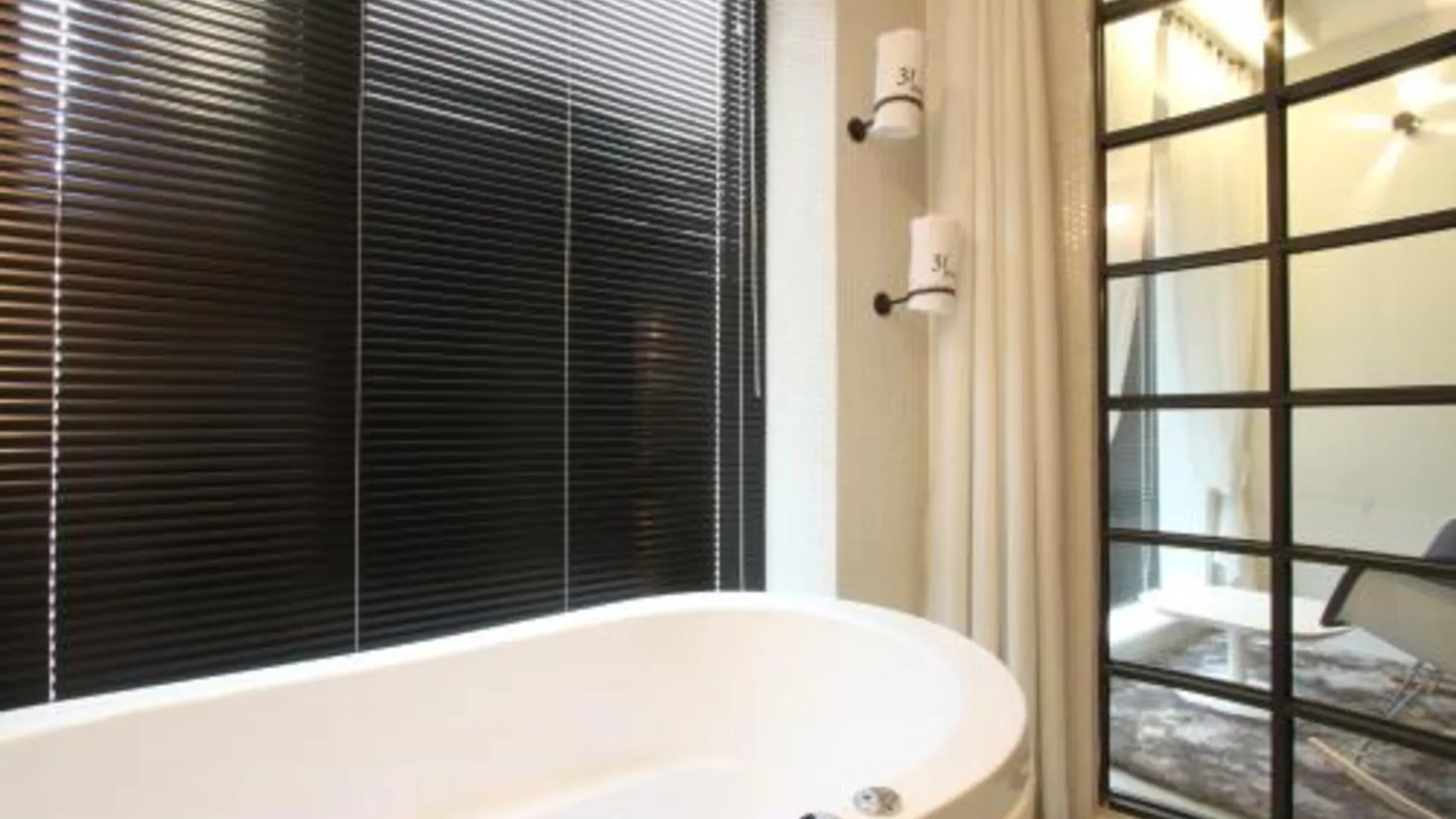 서울 청량리 31페이지 3성급 호텔 수영장