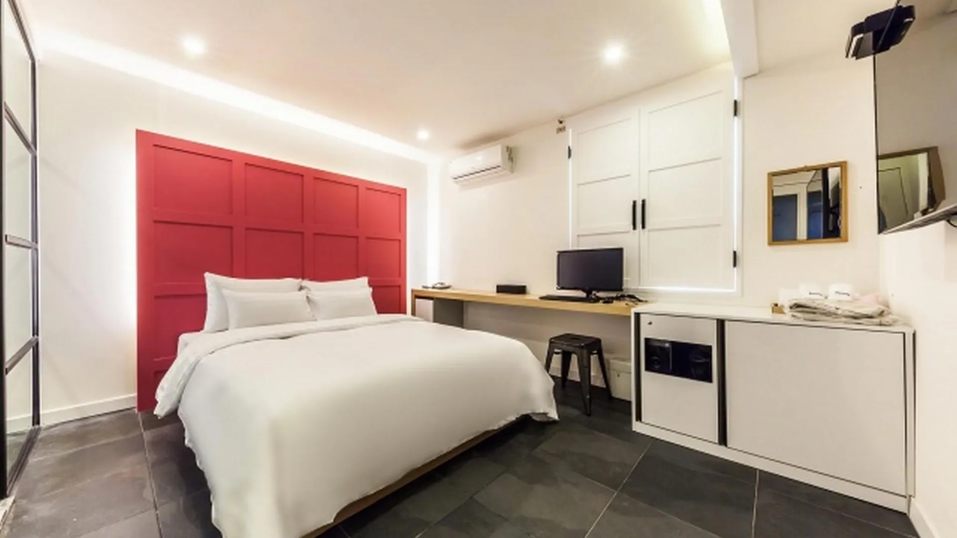 서울 신천 퍼니 호텔 스위트룸