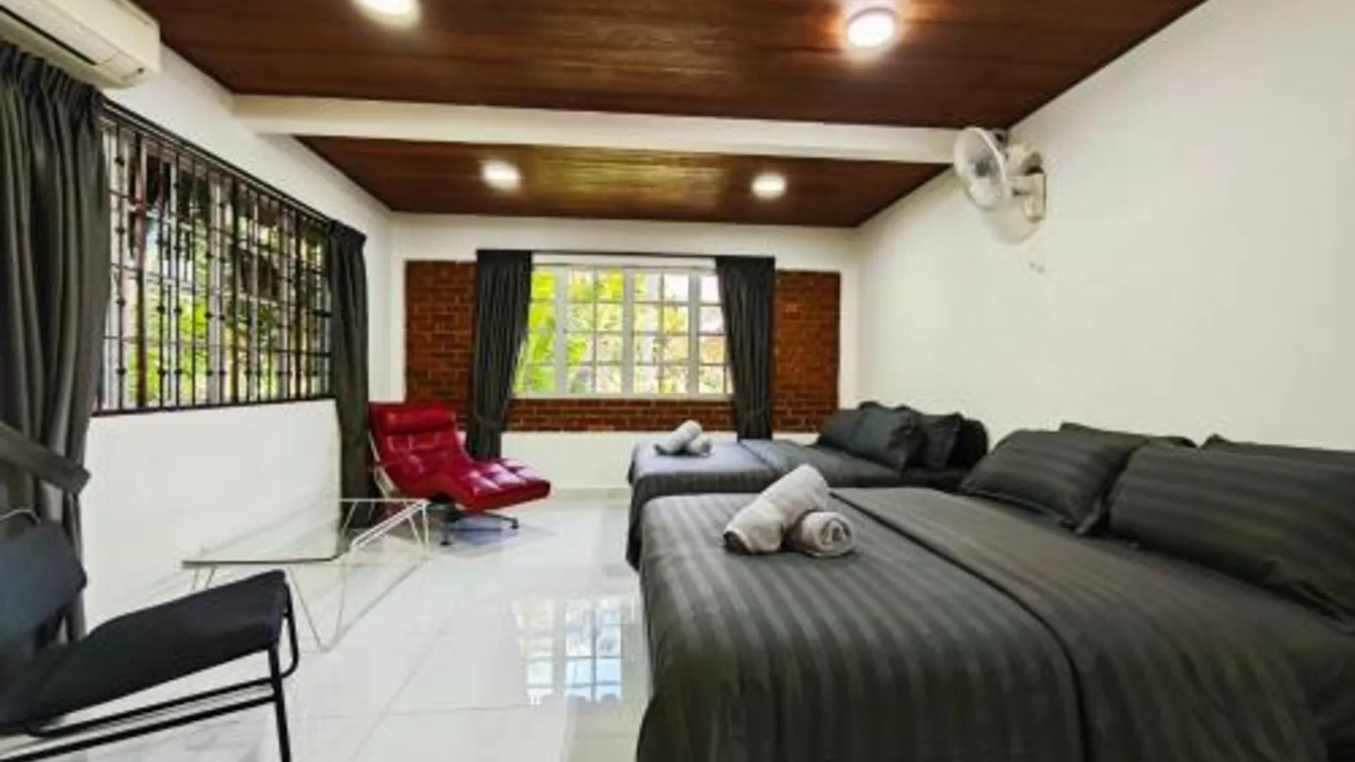 이포 DAWA Brickhouse - Balinese Guesthouse in Thompson Ipoh by Ryokan Management 호텔 스위트룸