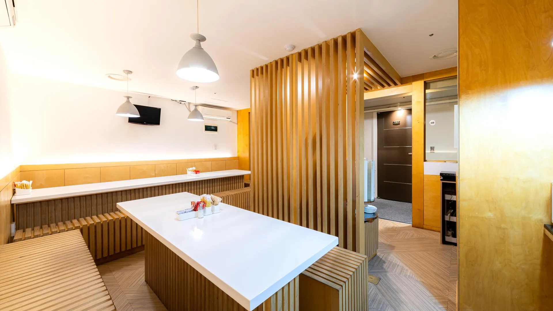 서울 호텔 코지 명동  3성급 호텔 로비