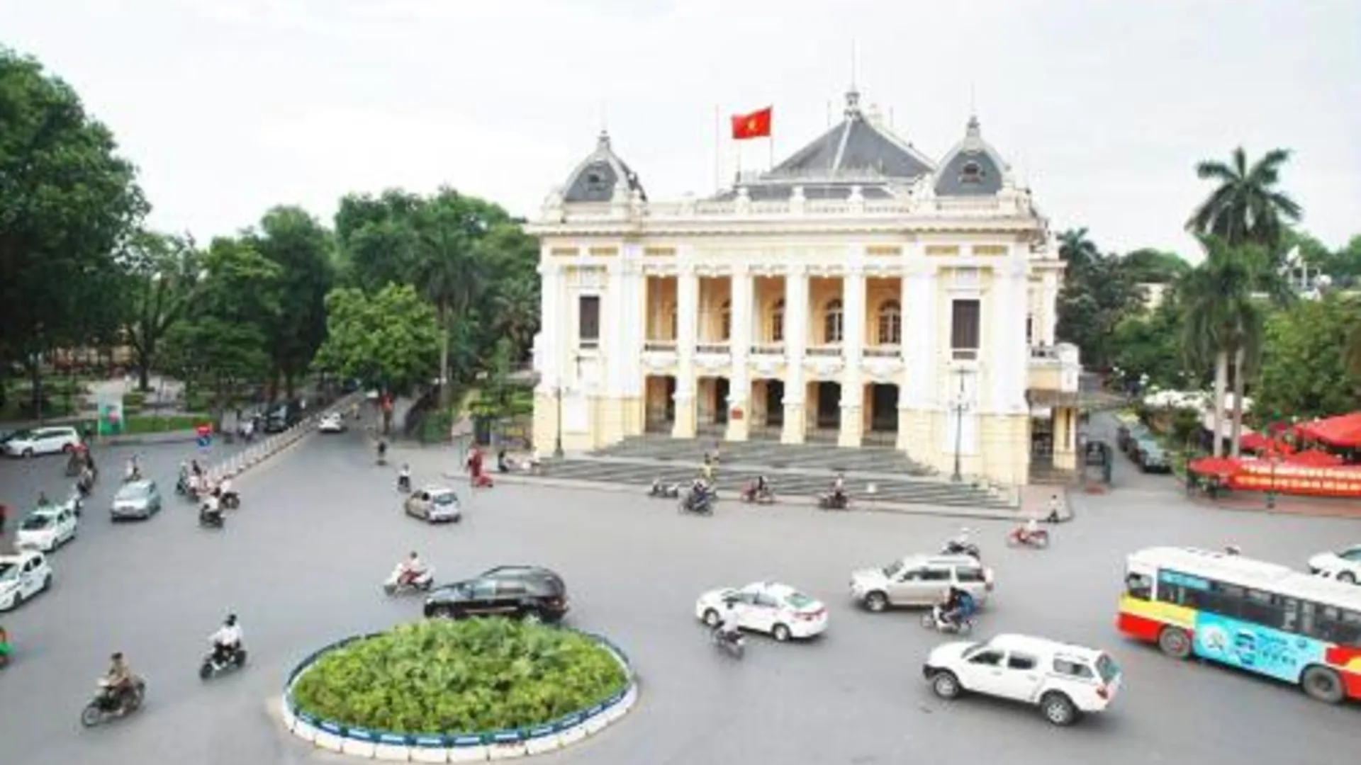 하노이 헤리티지 코너 호스텔 5성급 호텔 전망