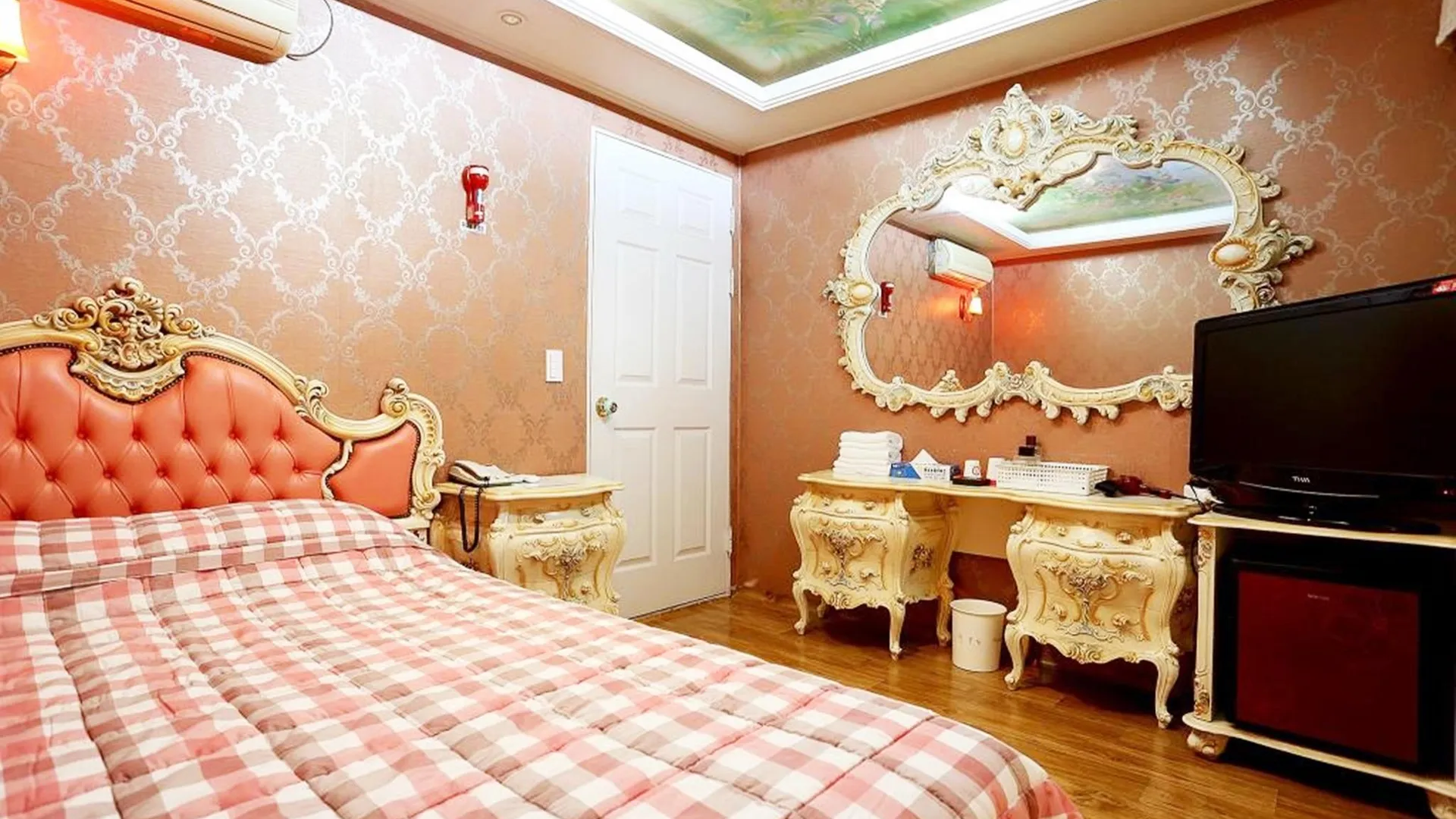 충주 충주 웰파크 2성급 호텔 로비