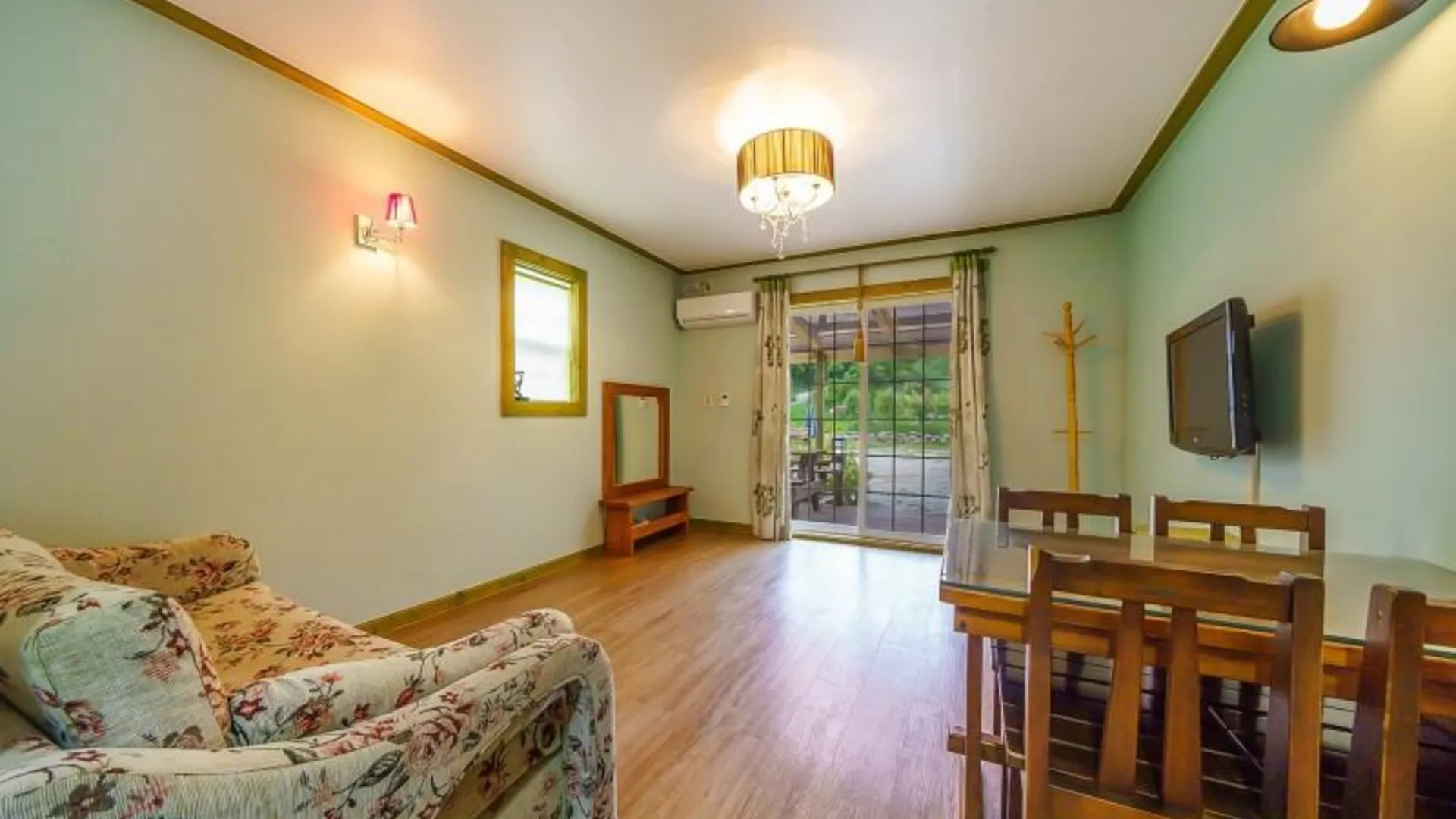 양양 양양 여기가행복한펜션 2성급 게스트하우스 외관