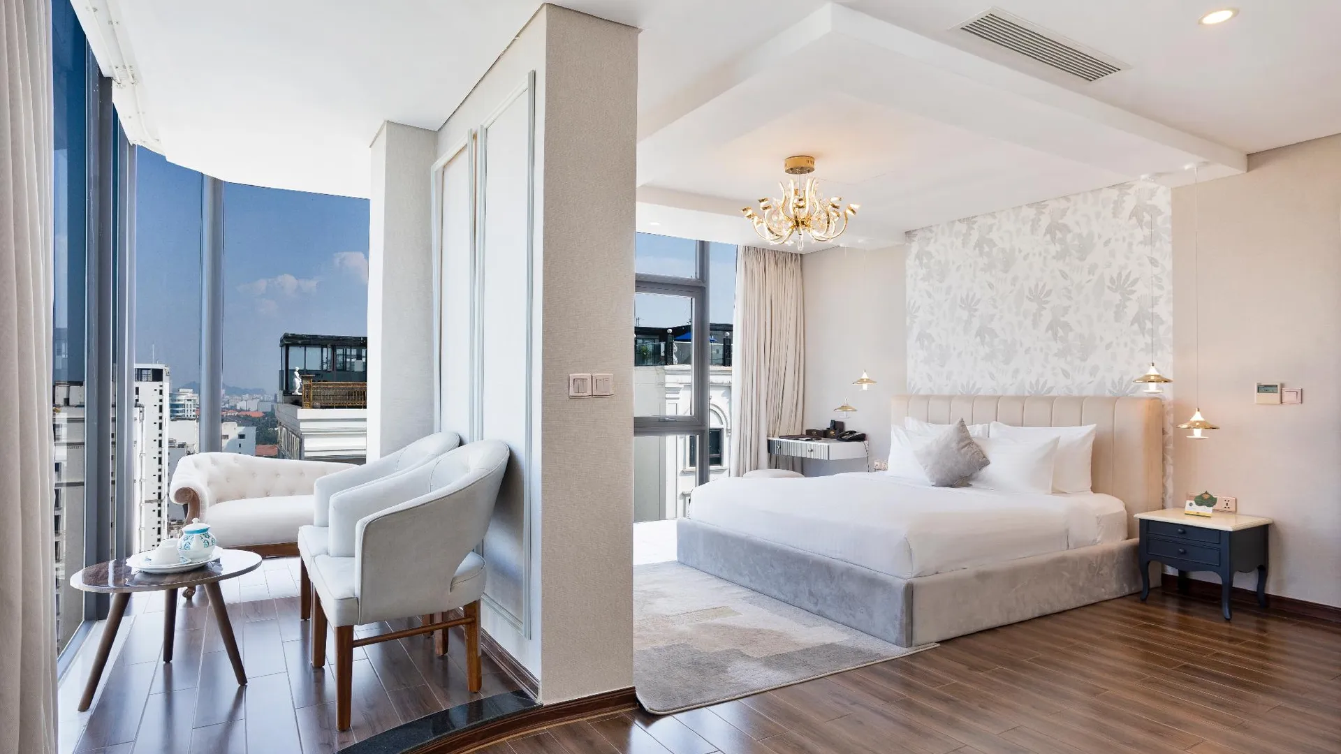 다낭 시실리아 다낭 호텔스 앤 스파 4성급 호텔 스위트룸