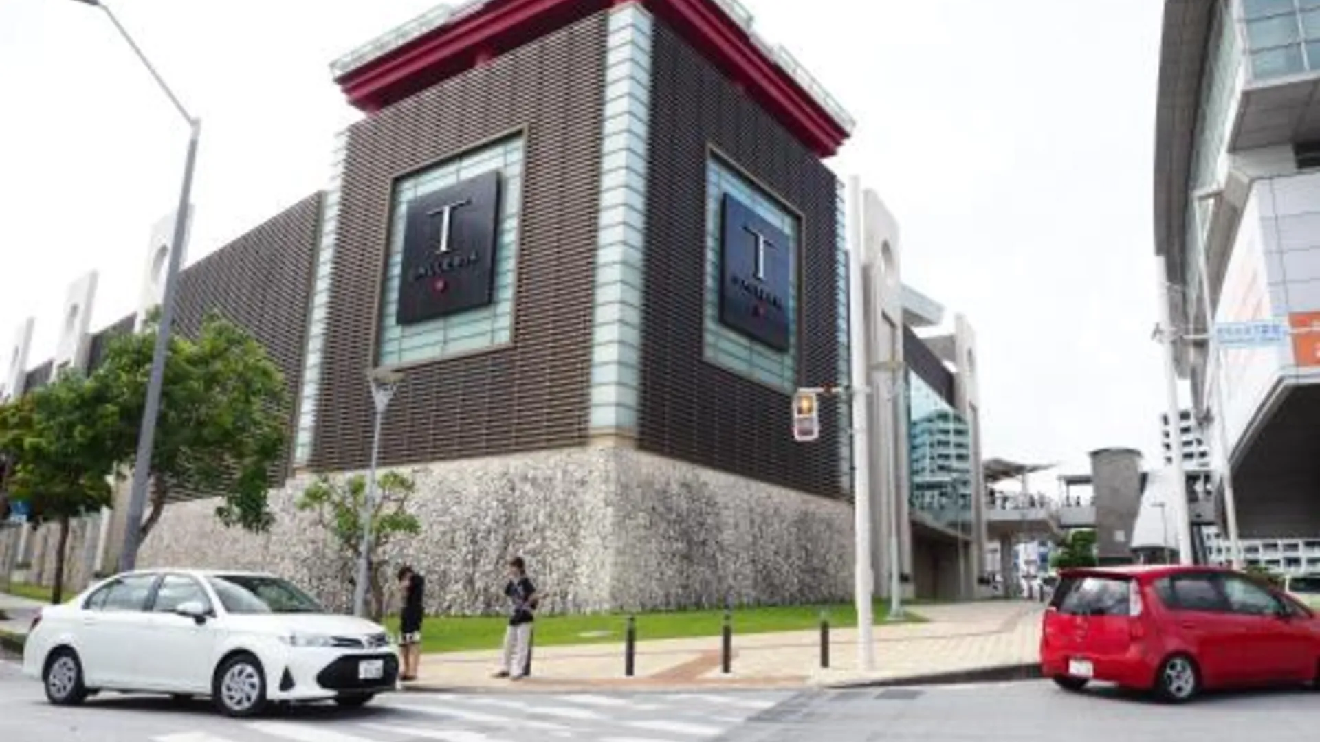 오키나와 본섬 홀리데이 홈 츠보야 1st 3성급 싱글룸 외관