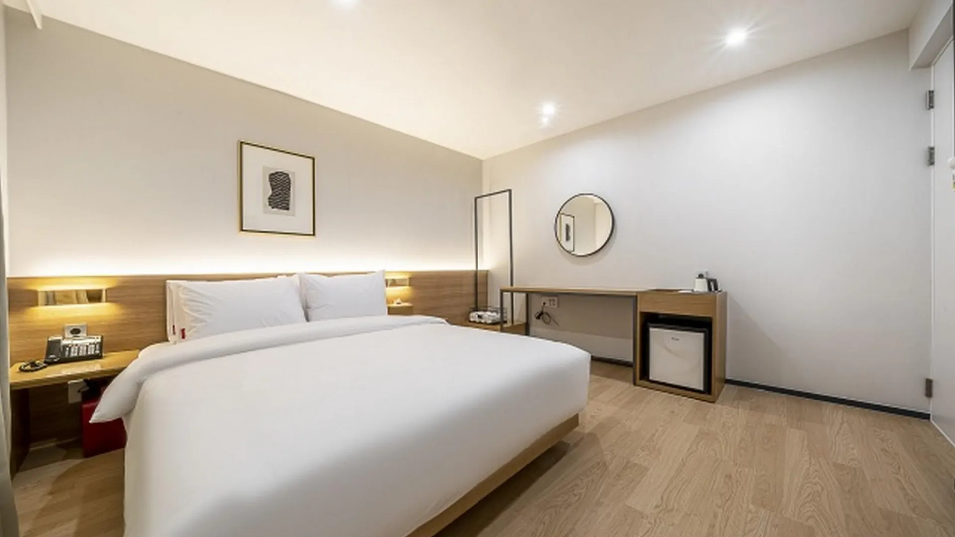 울산 넘버25 울산번영로점 3성급 호텔 스위트룸