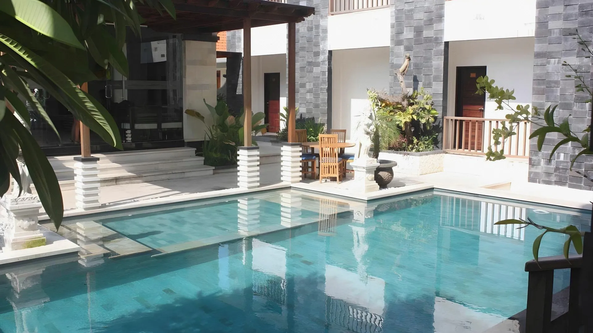 발리 마모 호텔 울루와투 3성급 호텔 객실