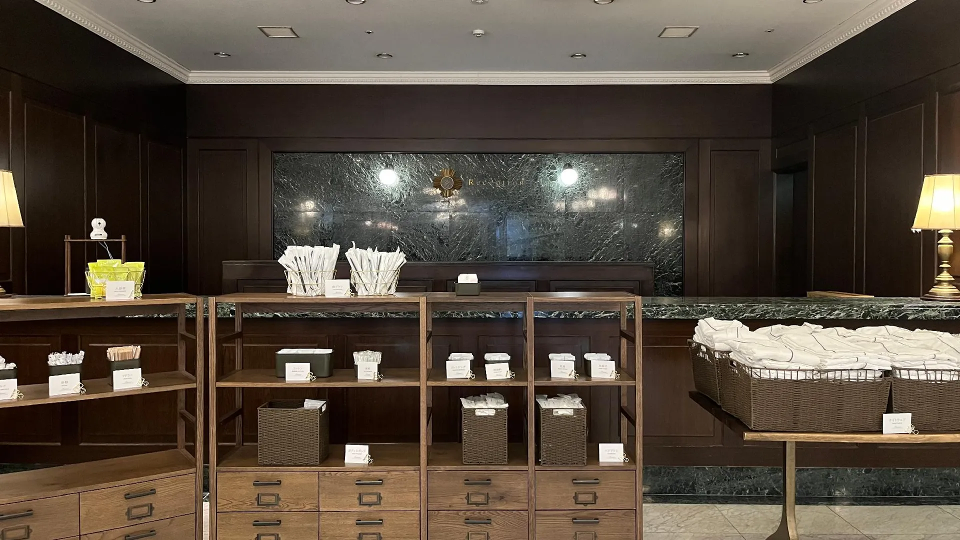 후쿠오카 프라자 호텔 프리미어 3성급 호텔 로비