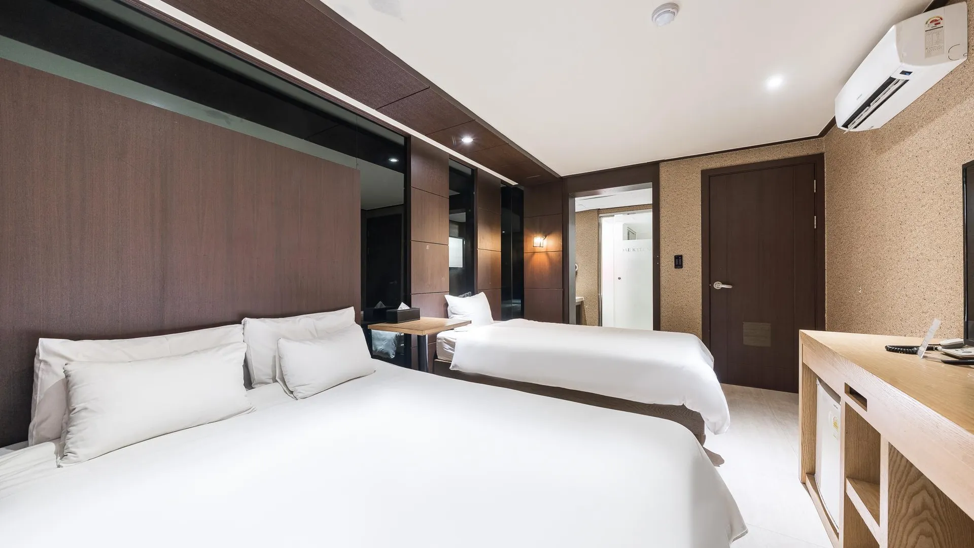 서울 동대문역사문화공원역 호텔 스테이인 2성급 호텔 스위트룸