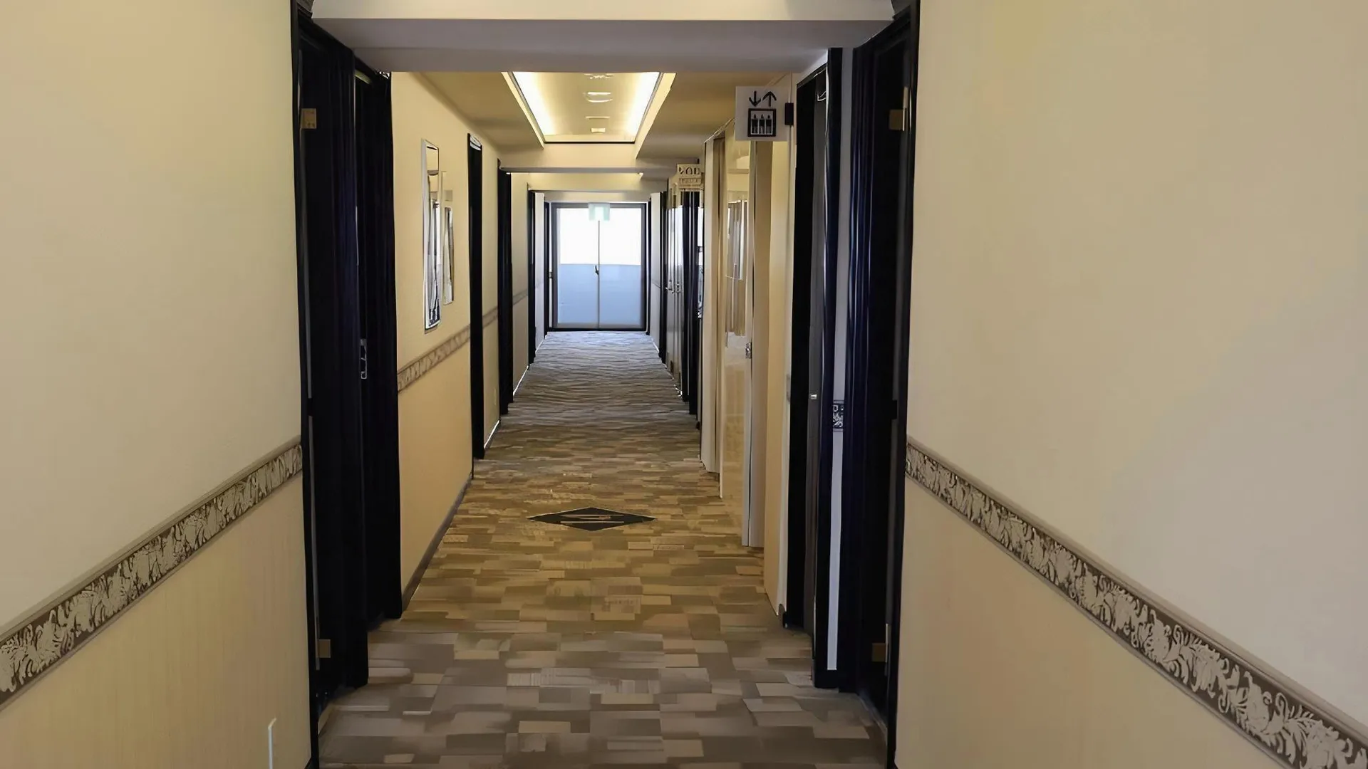 오사카 토요코 인 신-오사카 히가시-미쿠니 에키마에 3성급 호텔 레스토랑