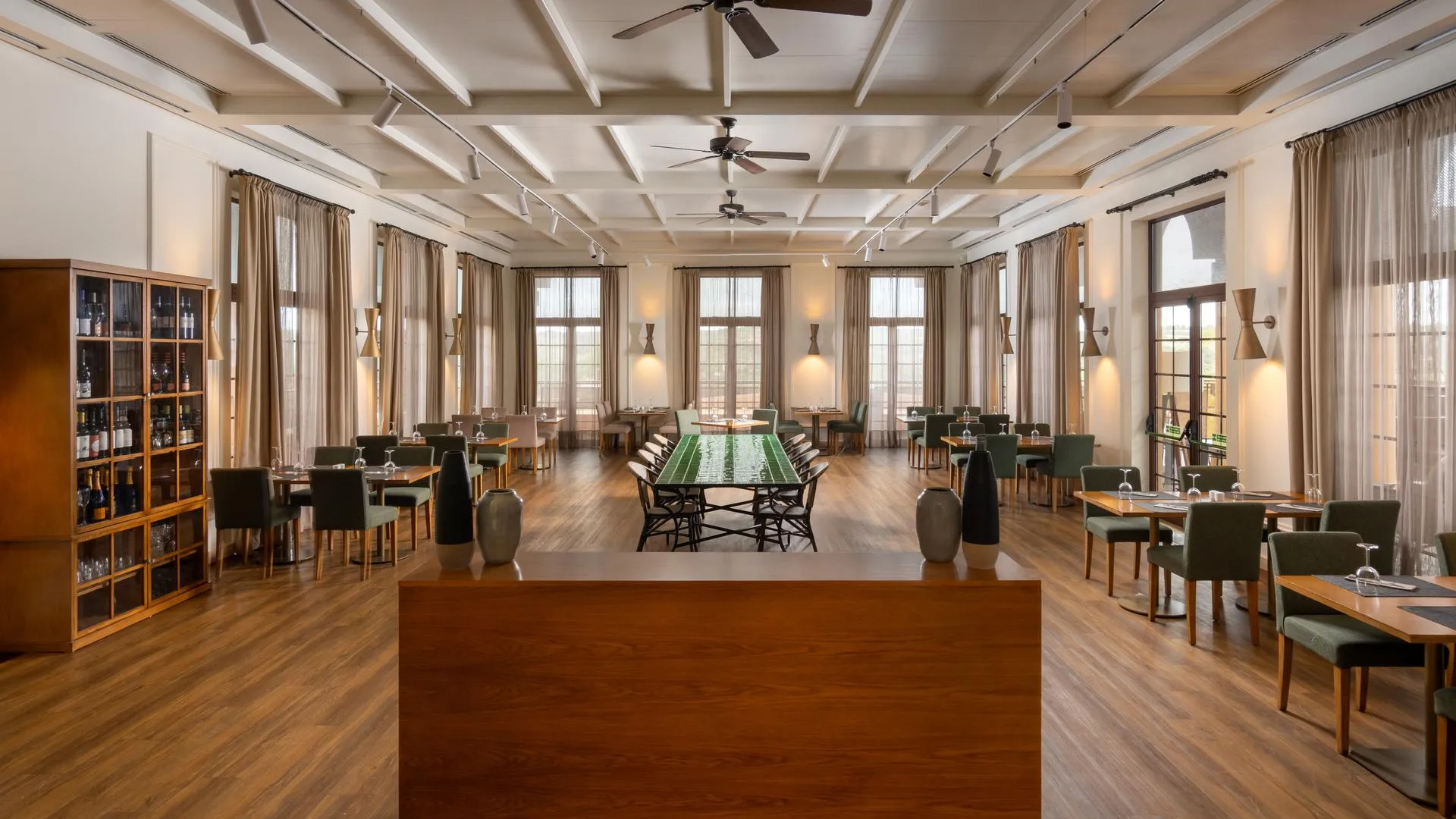 페라 Amendoeira Golf Resort 4성급 호텔 외관