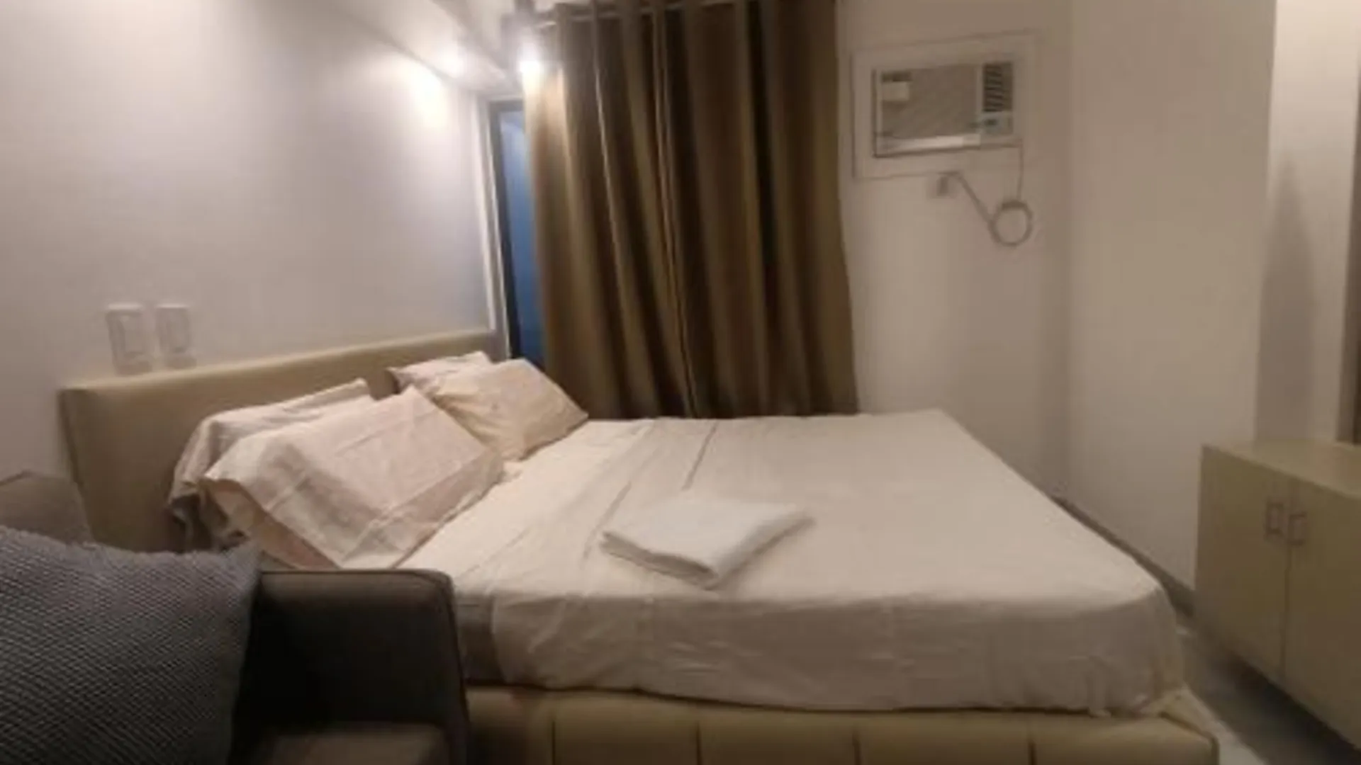 세부 Arc Tower Condominiums 호텔 객실