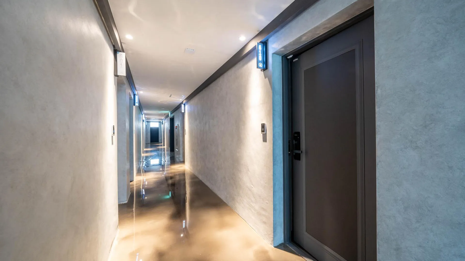 시흥 시흥(정왕동) 퀸즈데이 호텔 외관