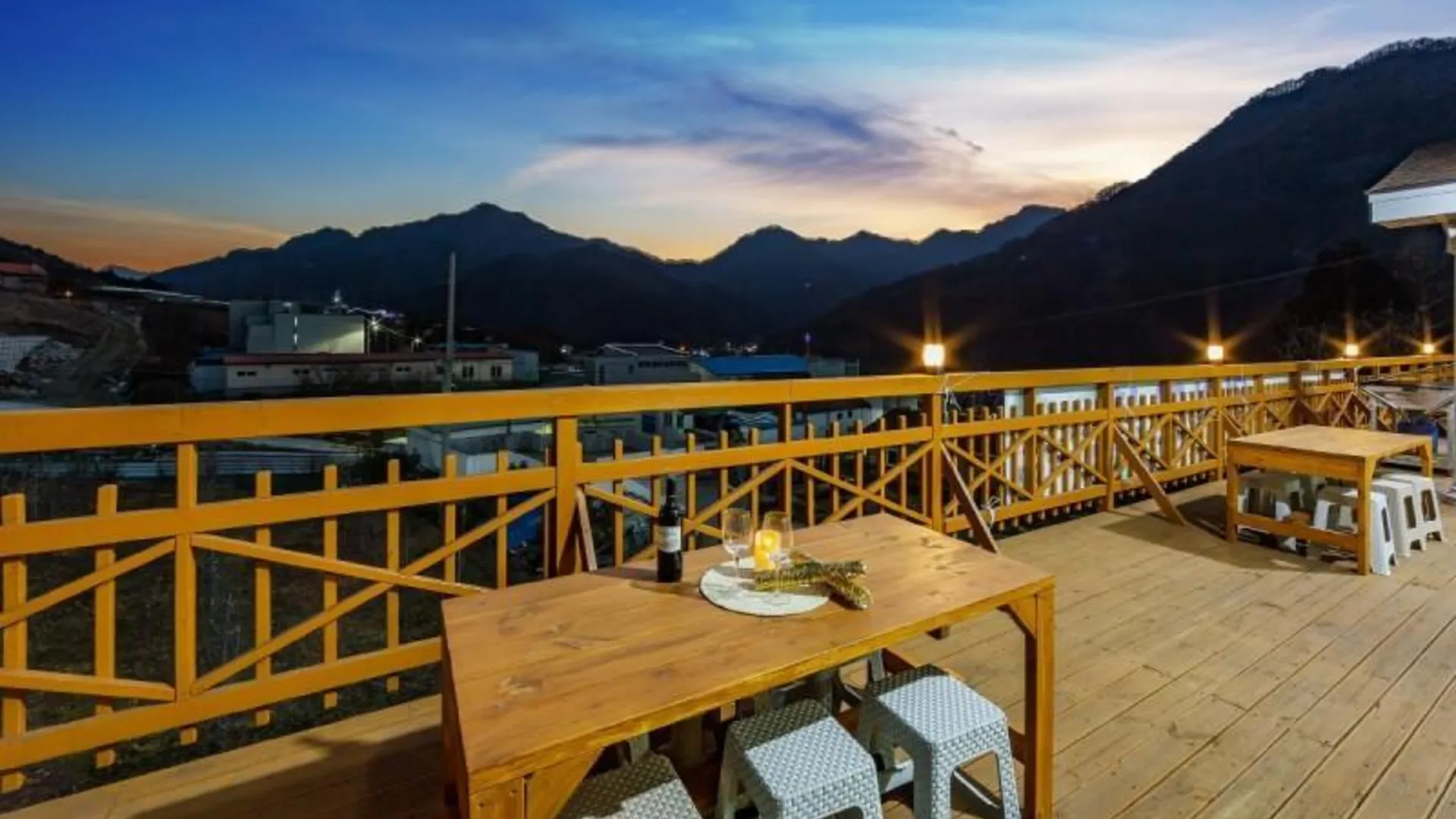 충주 제천 충주빛나는월악펜션 3성급 게스트하우스 수영장