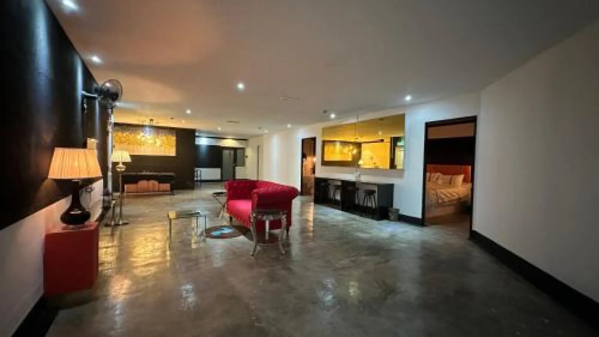 라하트 CJ 하우스 스테이션 18 - 이포 호텔 로비