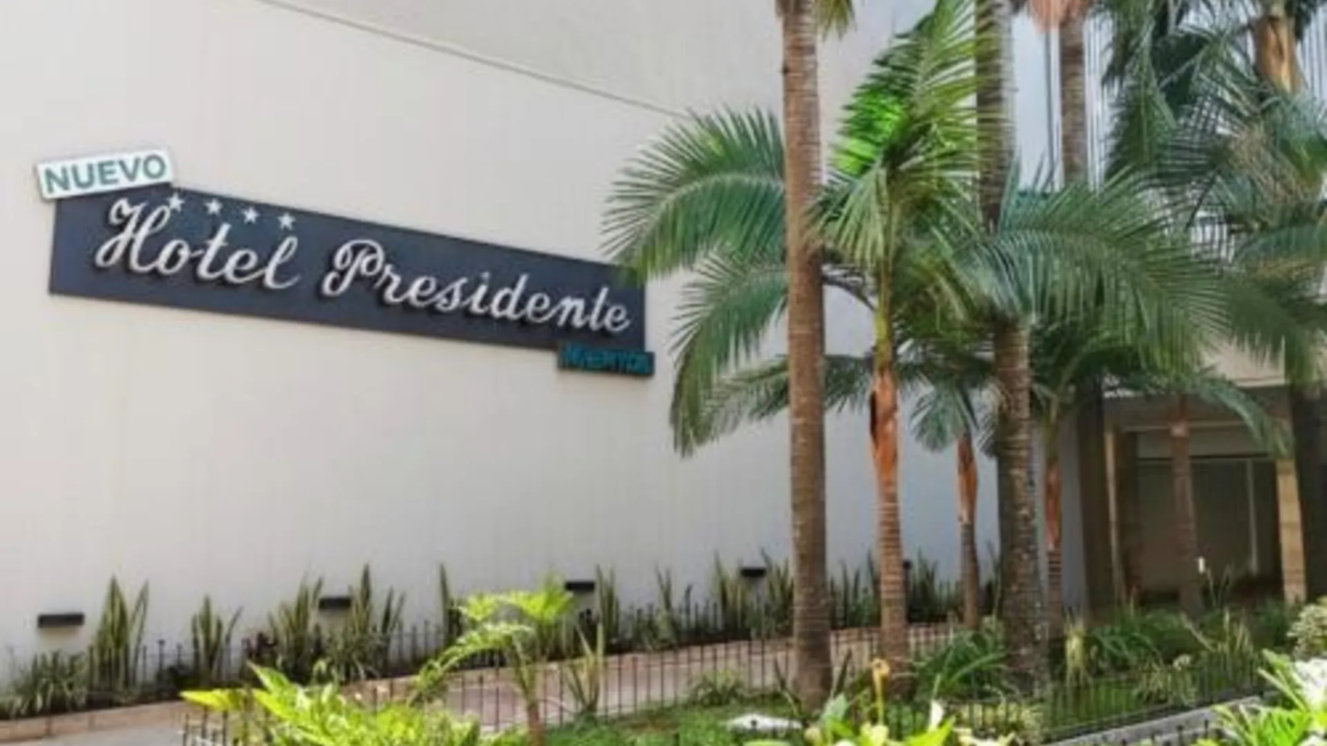 투쿠만 Hotel Presidente 4성급 호텔 전망