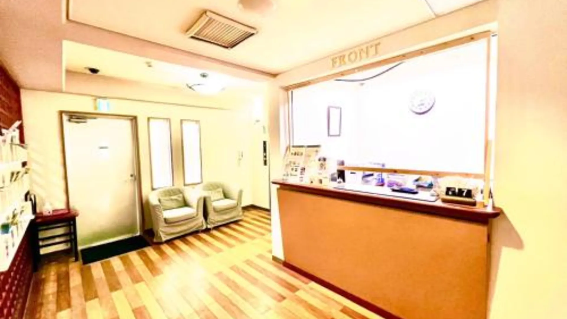 이시가키 호텔 해피 홀리데이 이시가키  2성급 호텔 외관