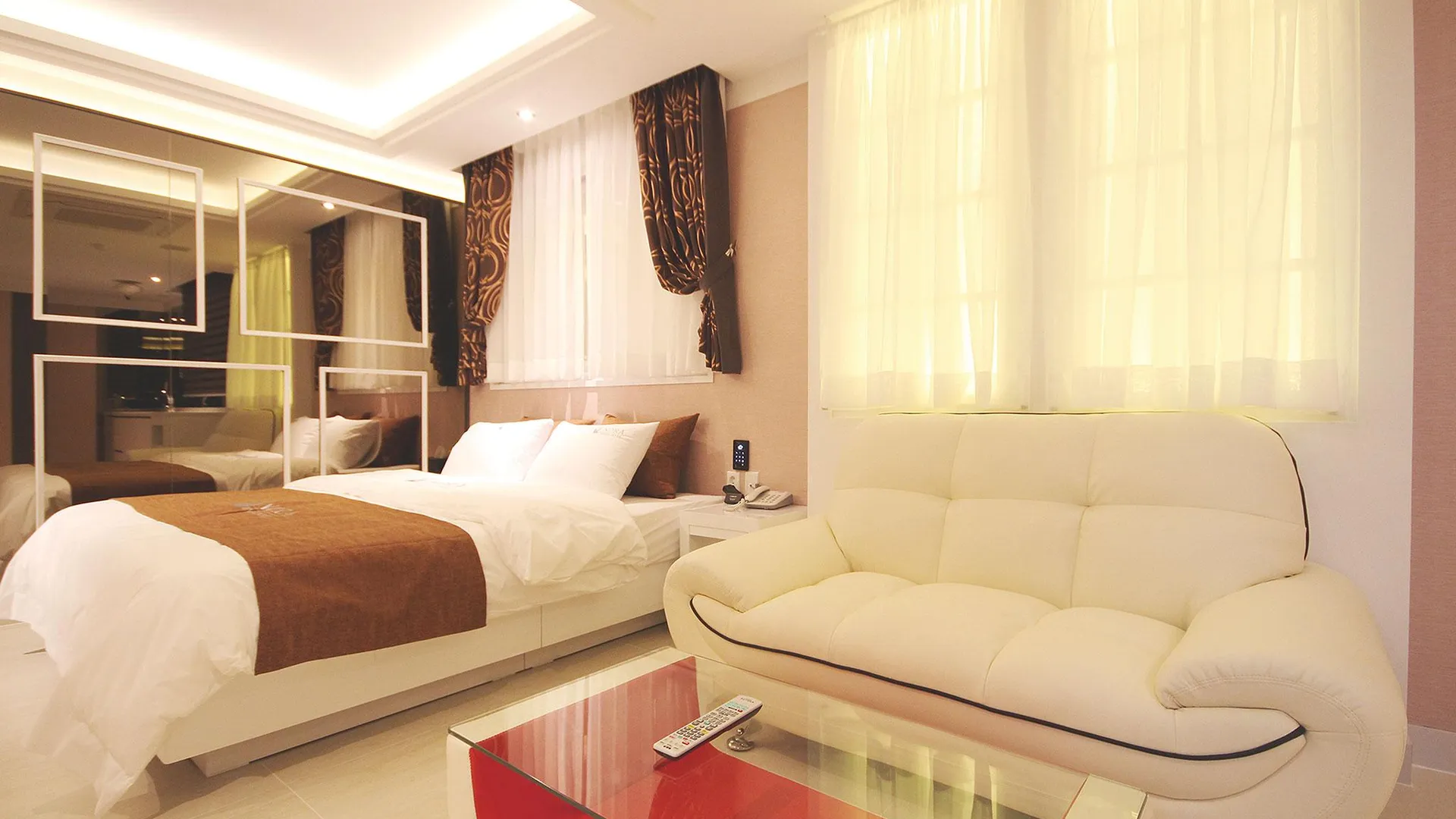 담양 담양 노라 무인텔 호텔 스위트룸