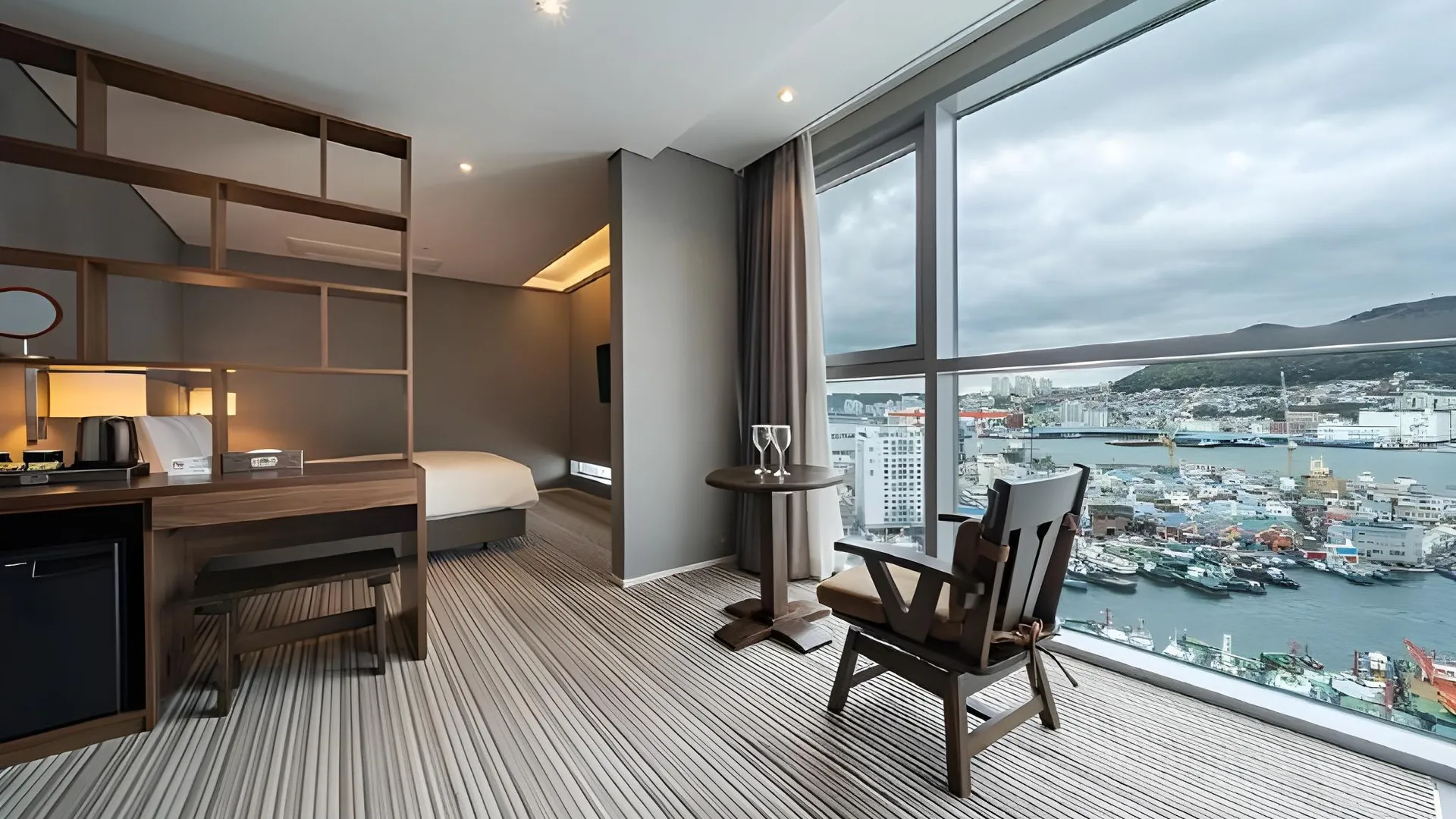 부산 호텔 아델라 4성급 호텔 스위트룸