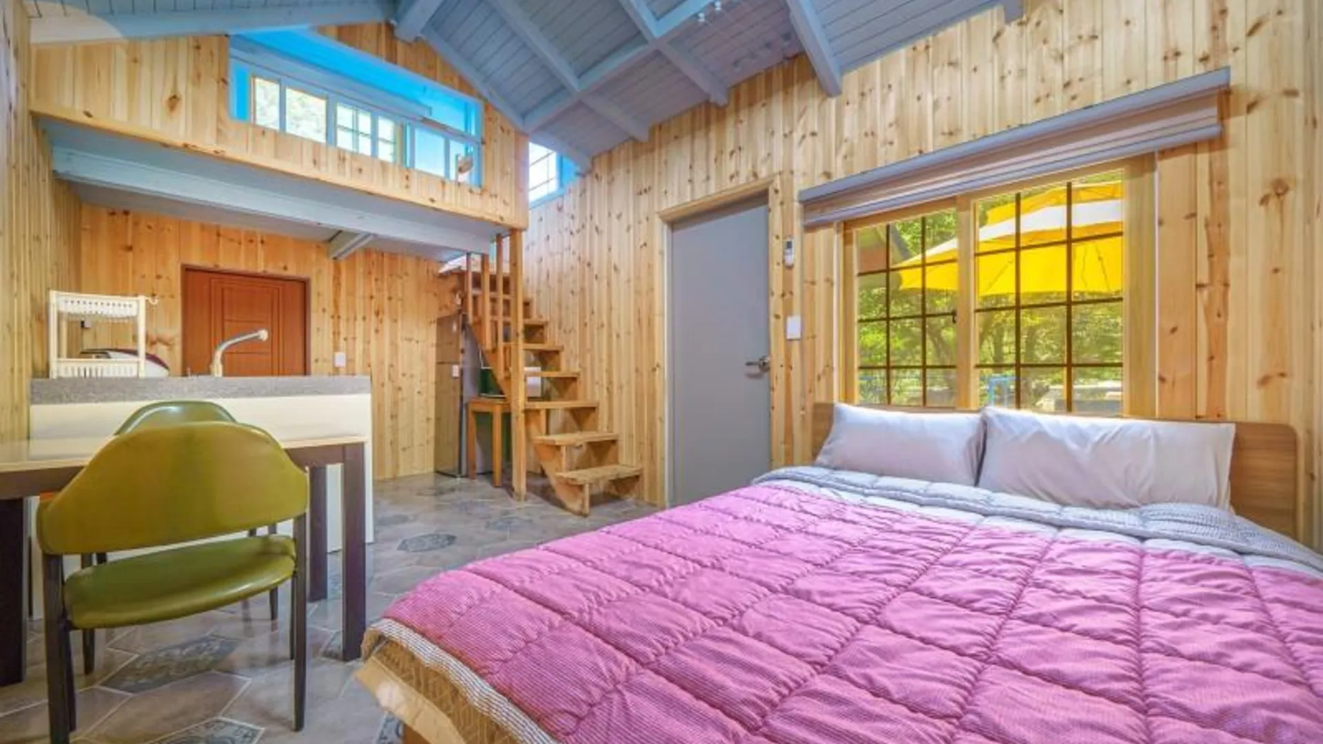 가평 가평 화악산통나무펜션&캠핑장 2성급 게스트하우스 스위트룸