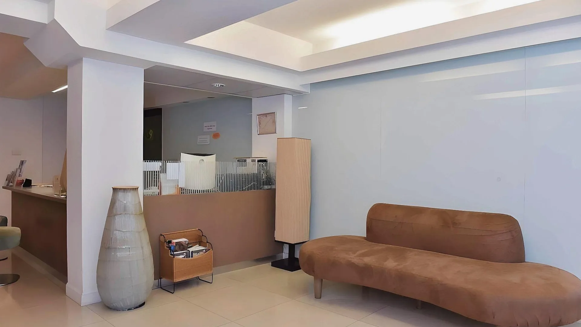 방콕 G9 방콕 호텔 2성급 호텔 수영장