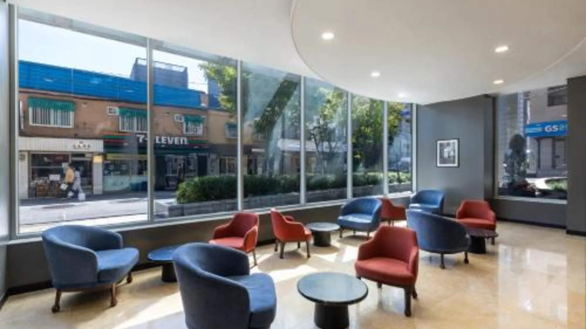 서울 이비스 앰배서더 서울 인사동 (2025년 새롭게 리노베이션된 호텔) 4성급 호텔 수영장