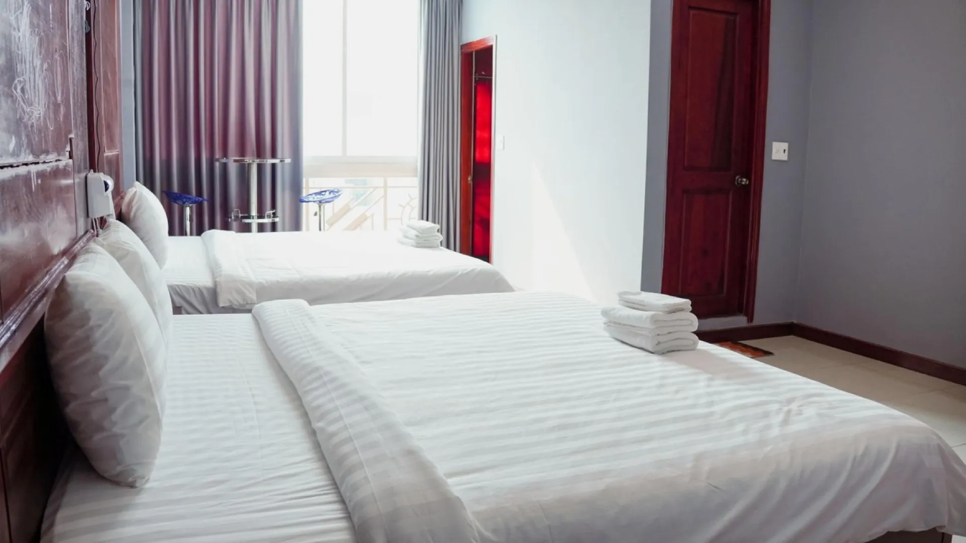 호치민 빈 민 호텔 2성급 호텔 외관