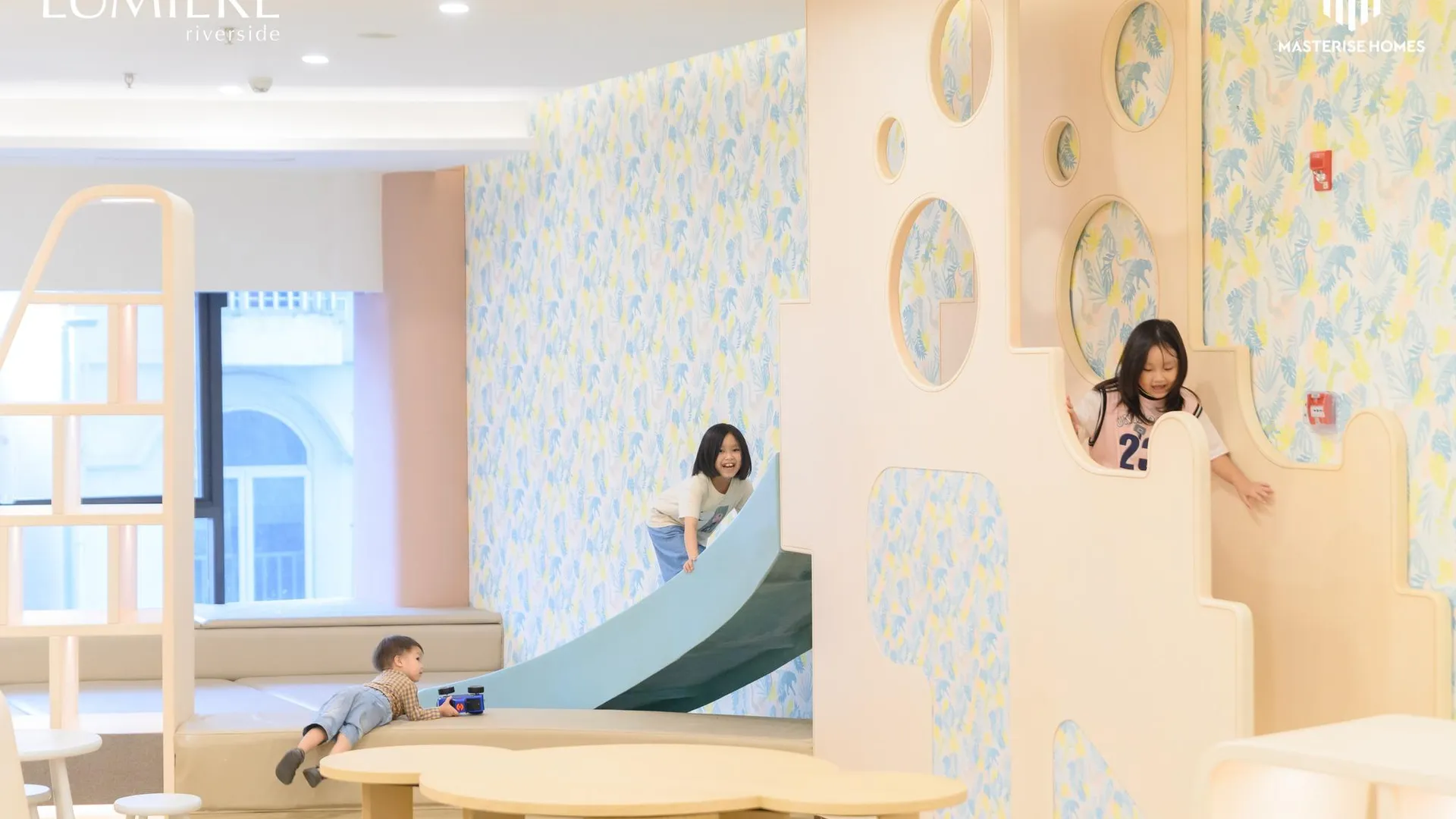 호치민 럭셔리 루미에르 리버사이드 어반 아파트먼트 5성급 호텔 수영장