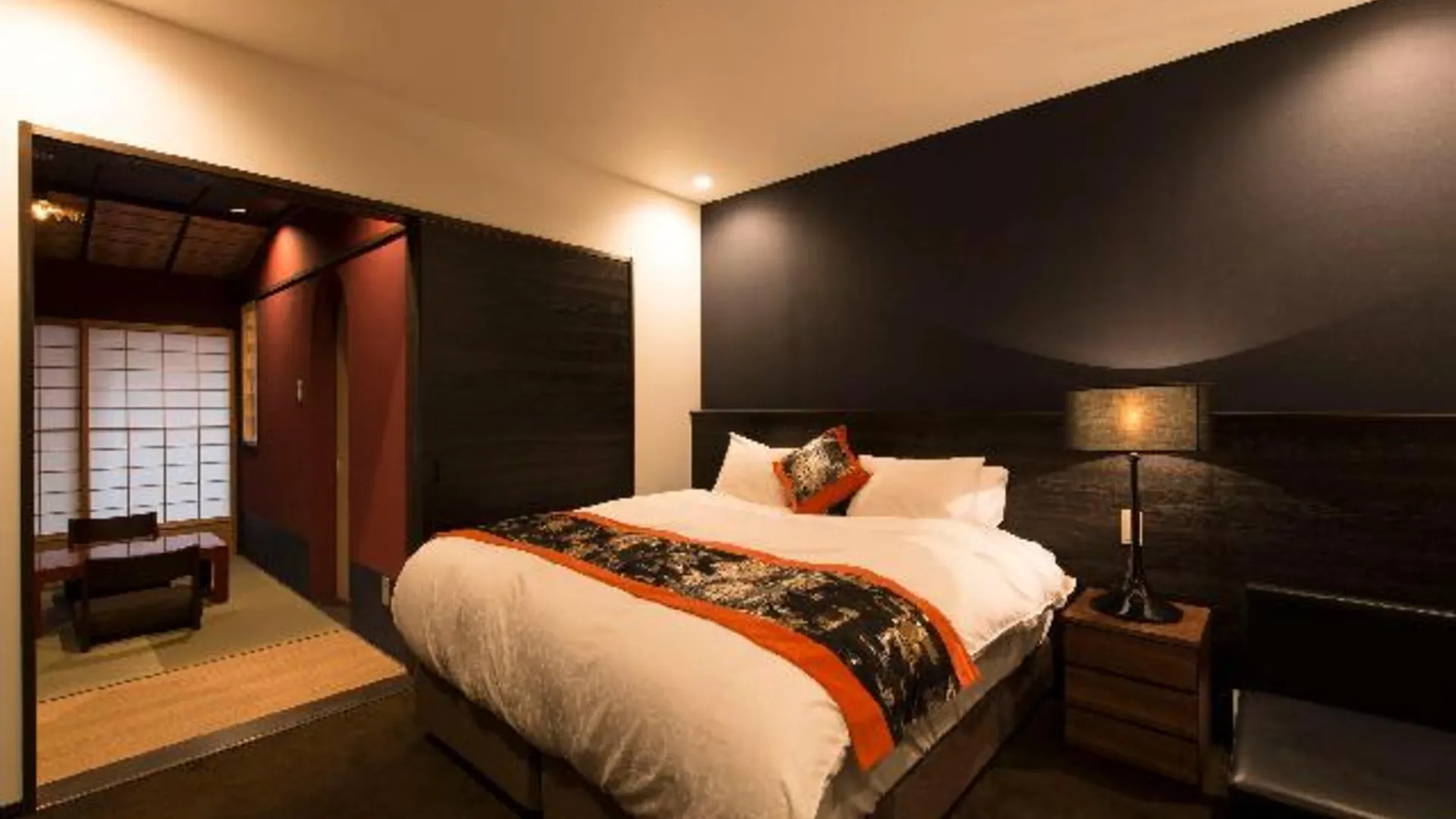 교토 카미시치켄 오쿠 3성급 호텔 스위트룸