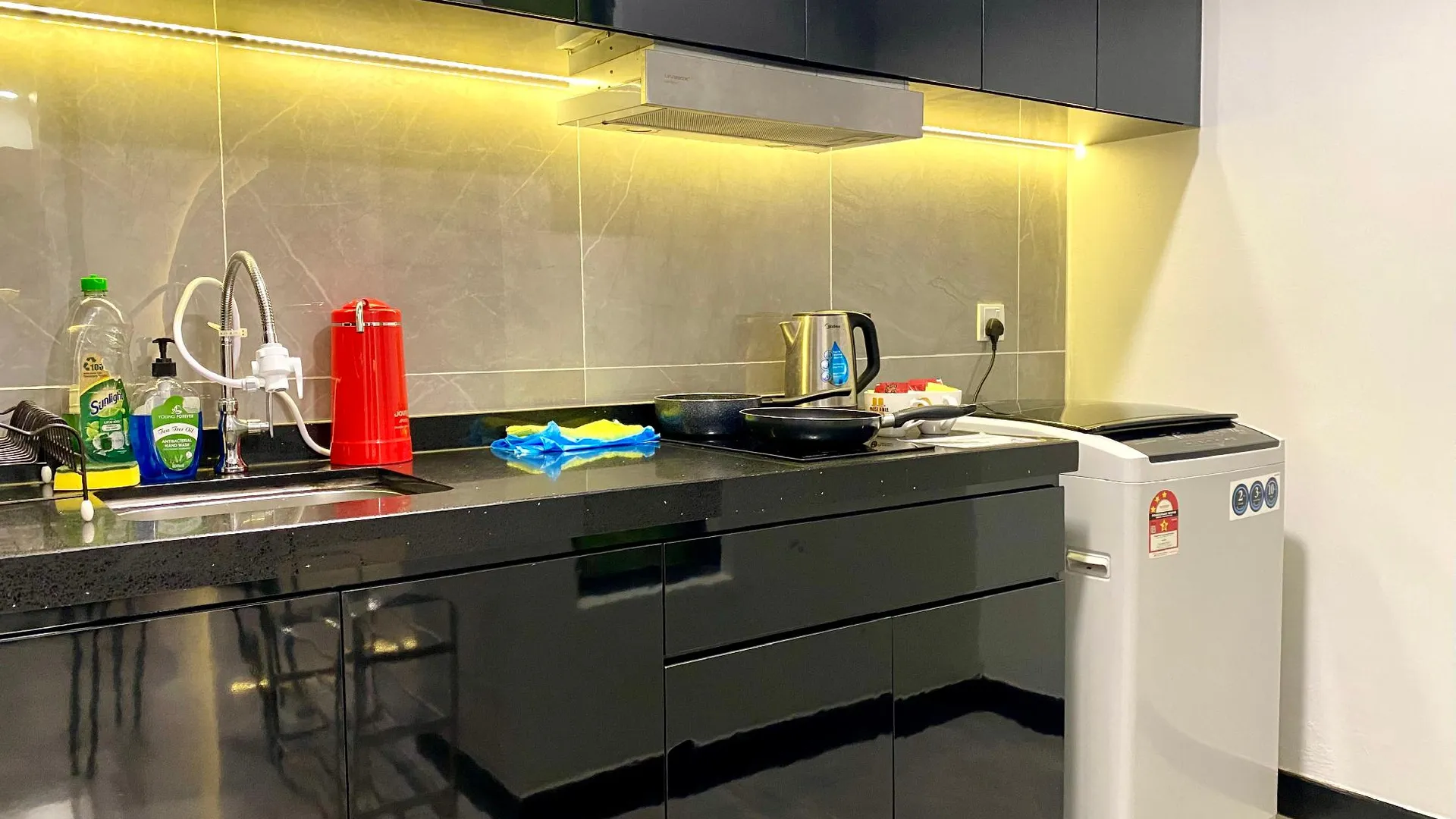 말라카 멜라카 라야의 스튜디오 프라이빗 하우스 (40m², 프라이빗 욕실 1개) 4성급 싱글룸 레스토랑