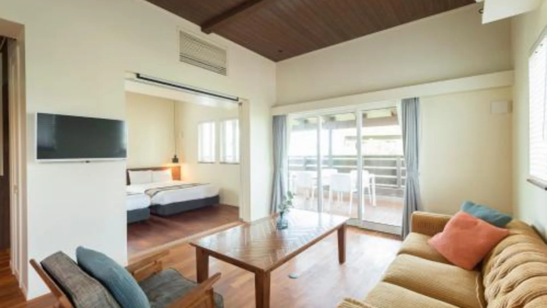 오키나와 본섬 Mihana Onnason 4성급 호텔 스위트룸