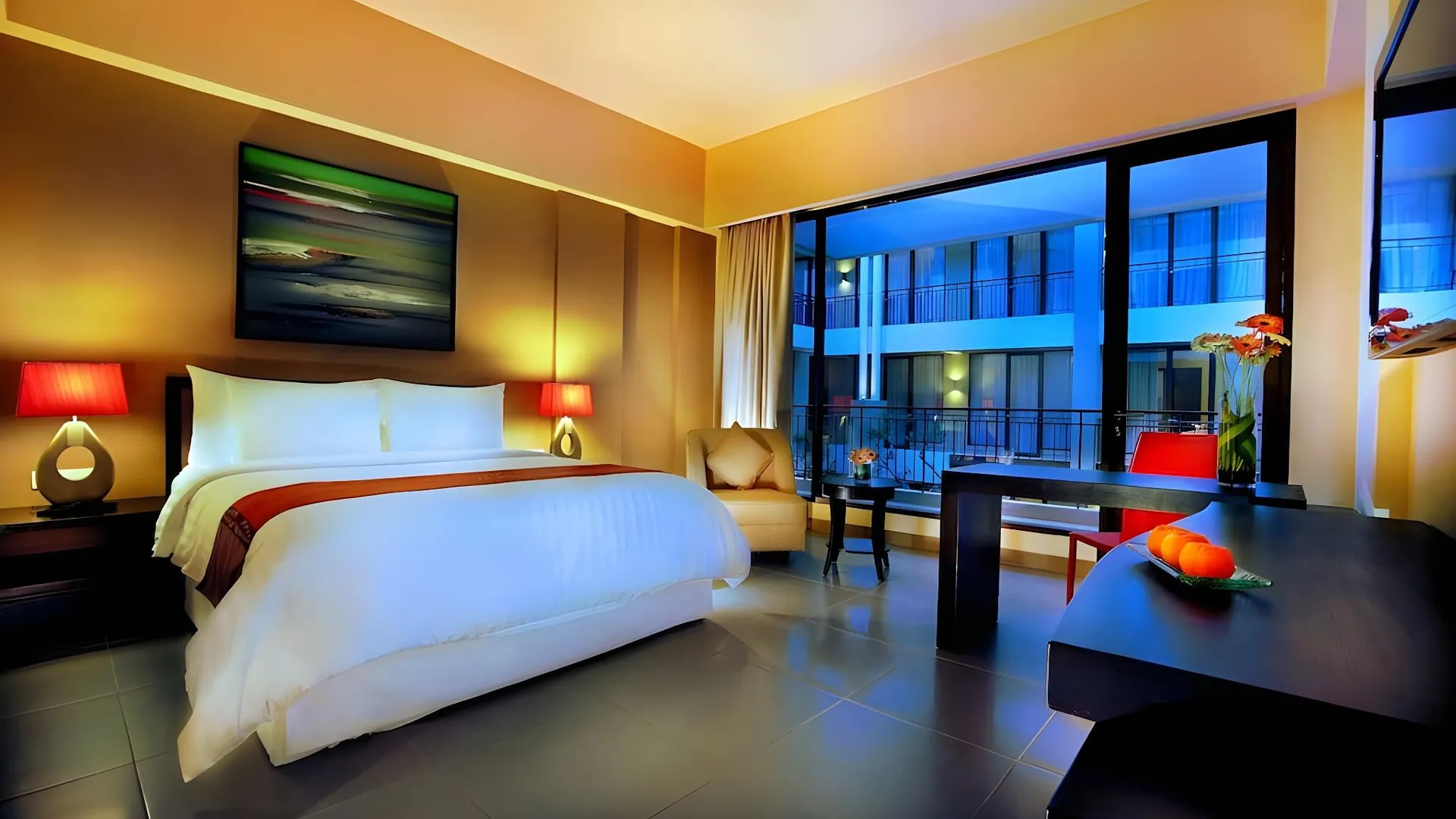 발리 100 선셋 쿠타 호텔 앤 볼룸 호텔 스위트룸