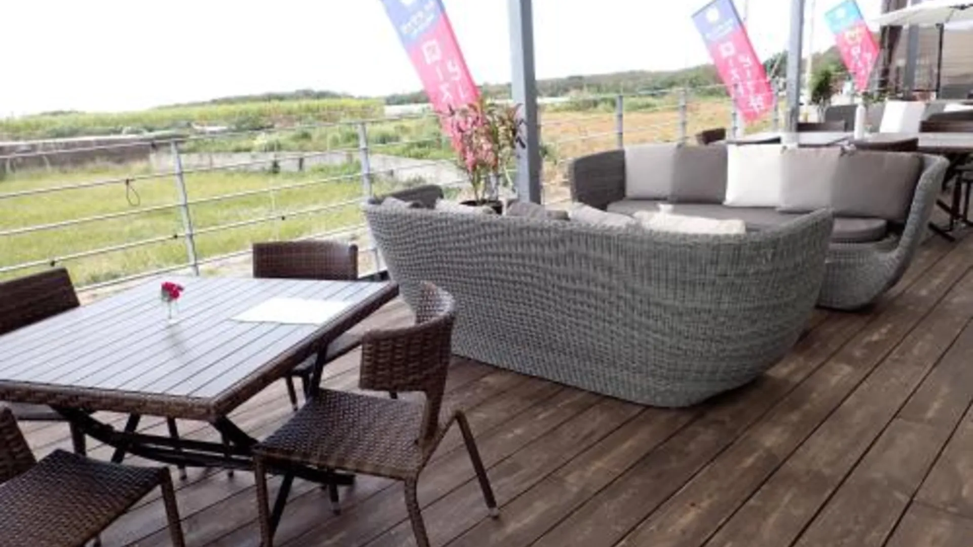 오키나와 본섬 ルナテッラセ 3성급 호텔 로비