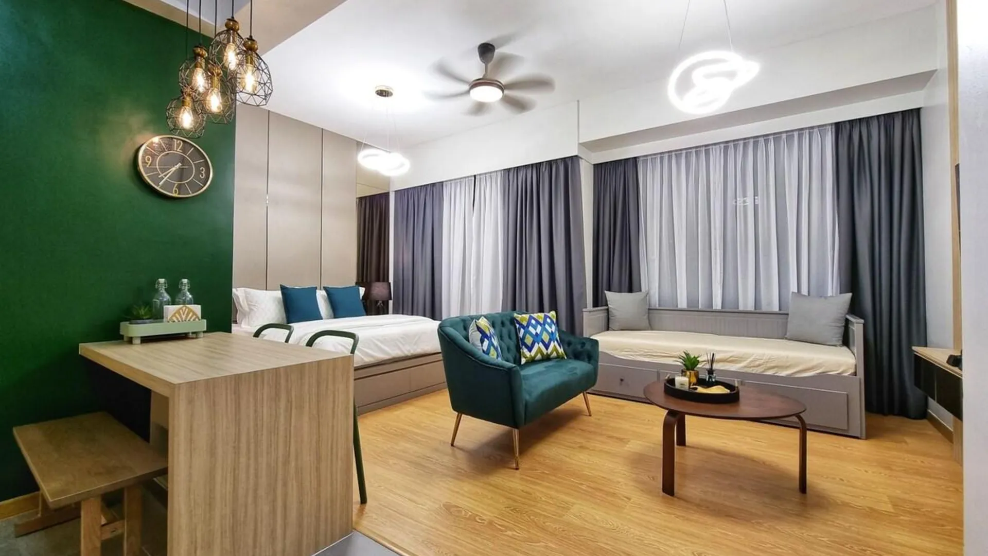 쿠안탄 테루크 쳄페타크의 스튜디오 프라이빗 하우스 (409m², 프라이빗 욕실 1개) 4성급 싱글룸 스위트룸