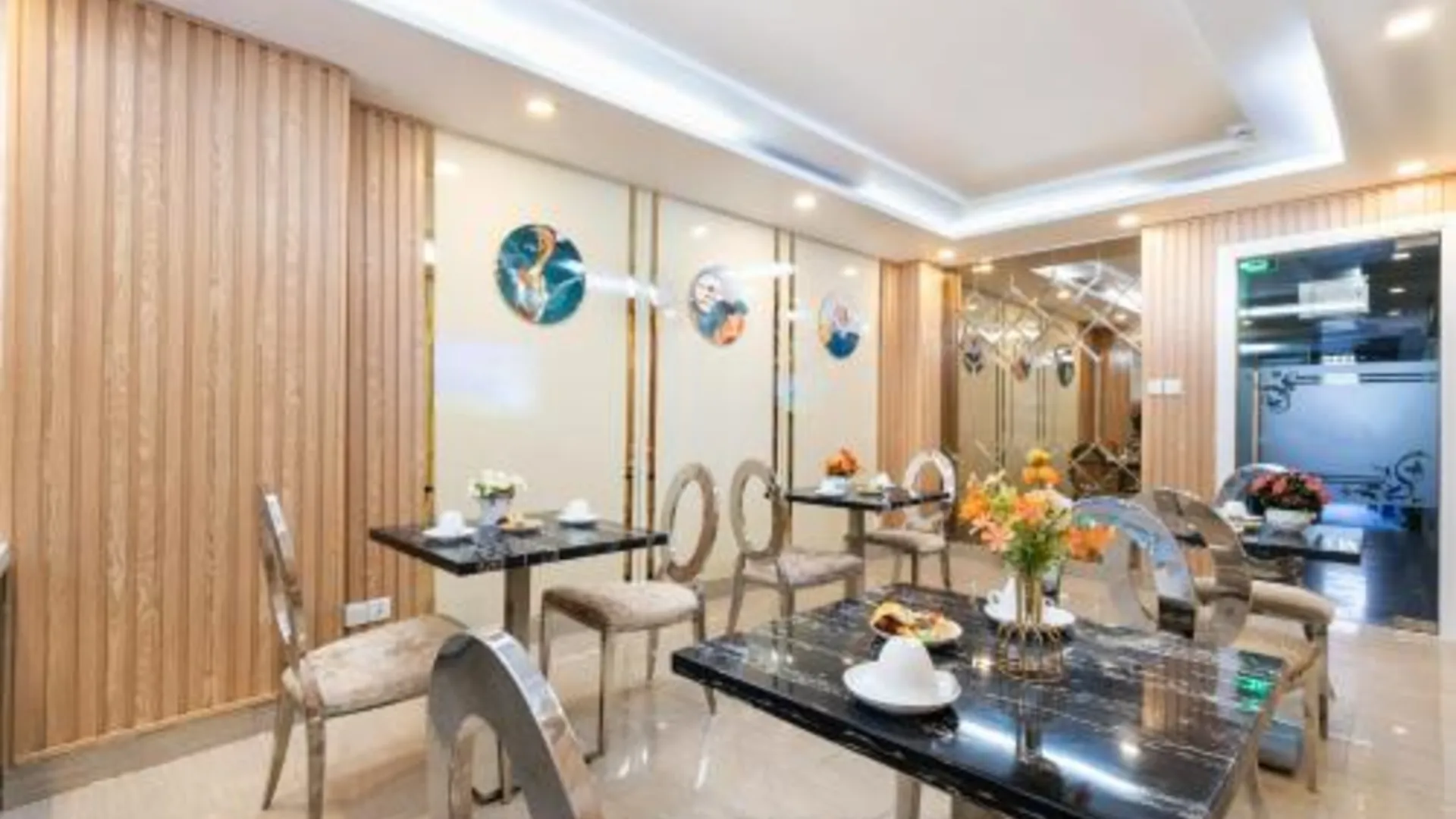 호치민 EEA 사이공 호텔 2성급 호텔 수영장