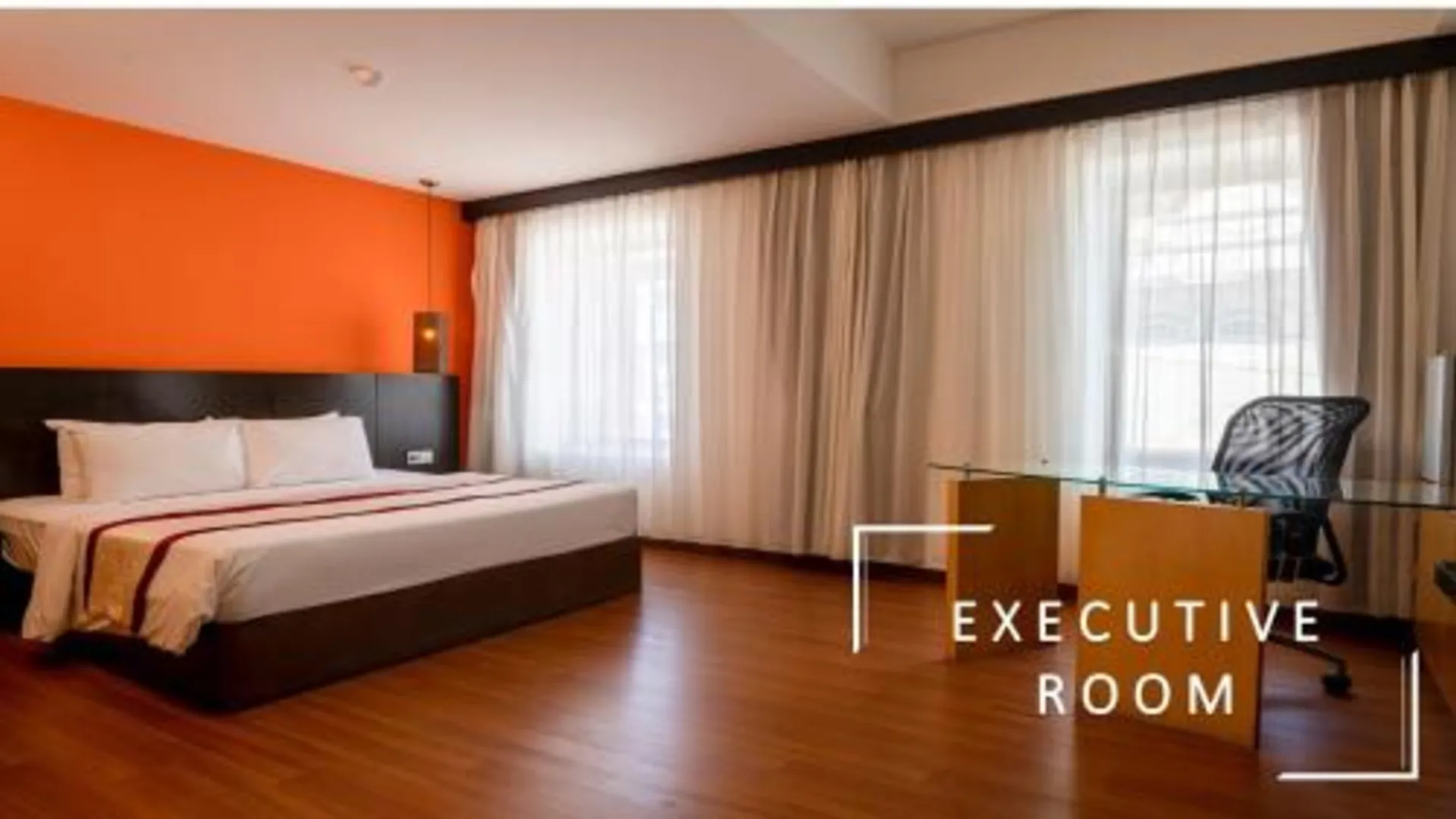 무아르 스트리트뷰 호텔 무아르 4성급 호텔 전망