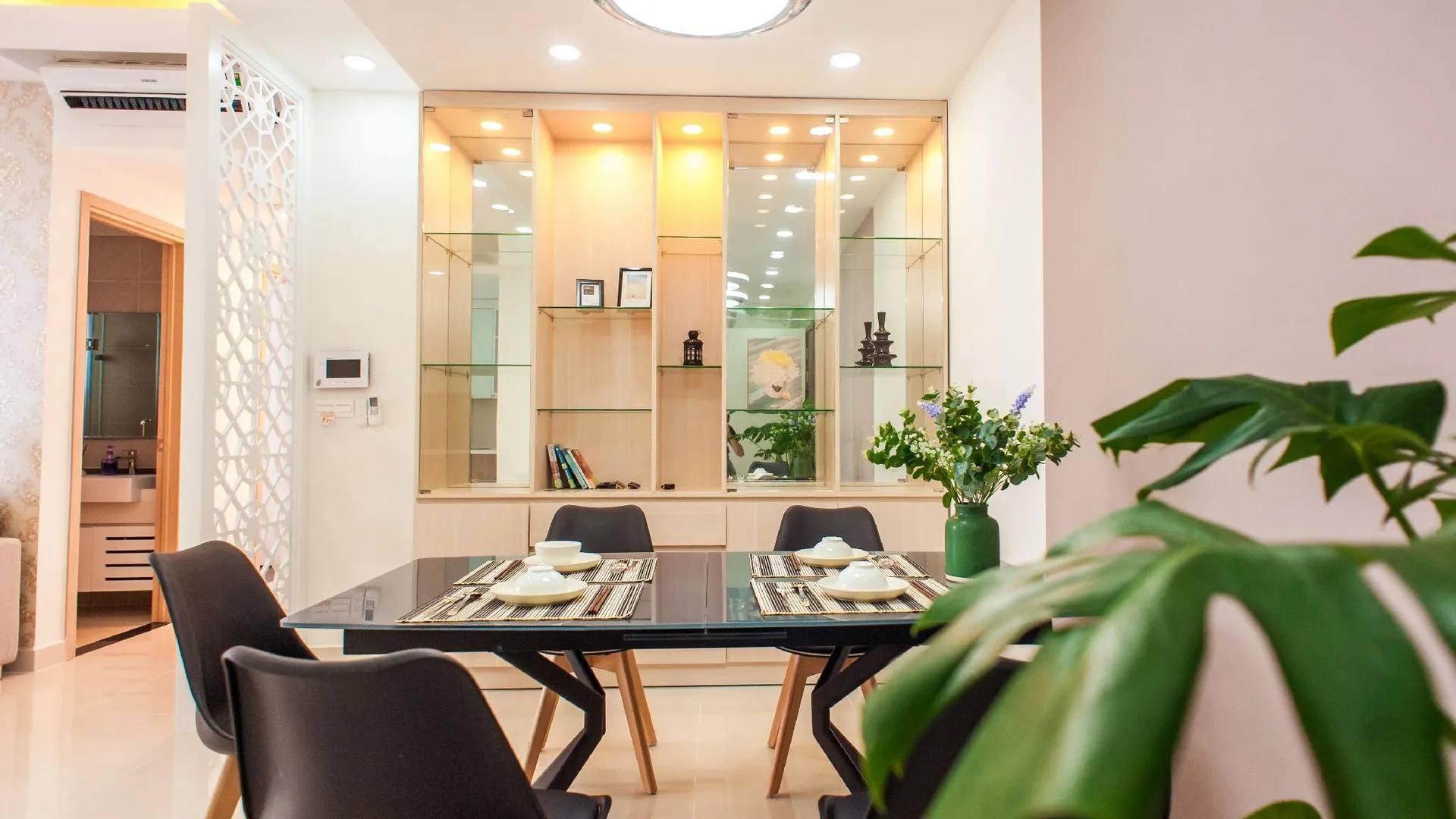 호치민 Saigon Royal Apartment - MM Home 3성급 호텔 외관