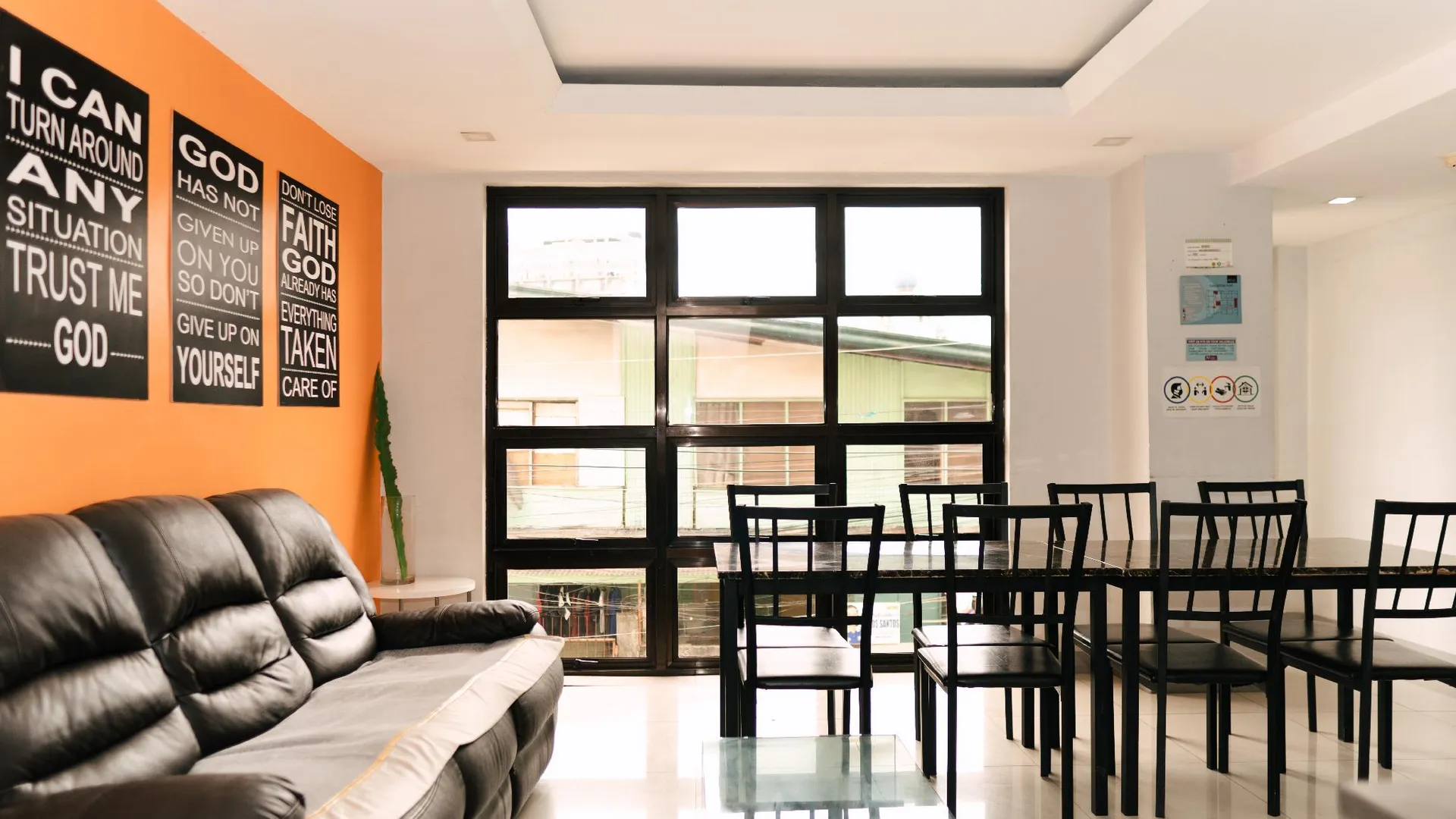 세부 RF 스위트 2성급 호텔 로비