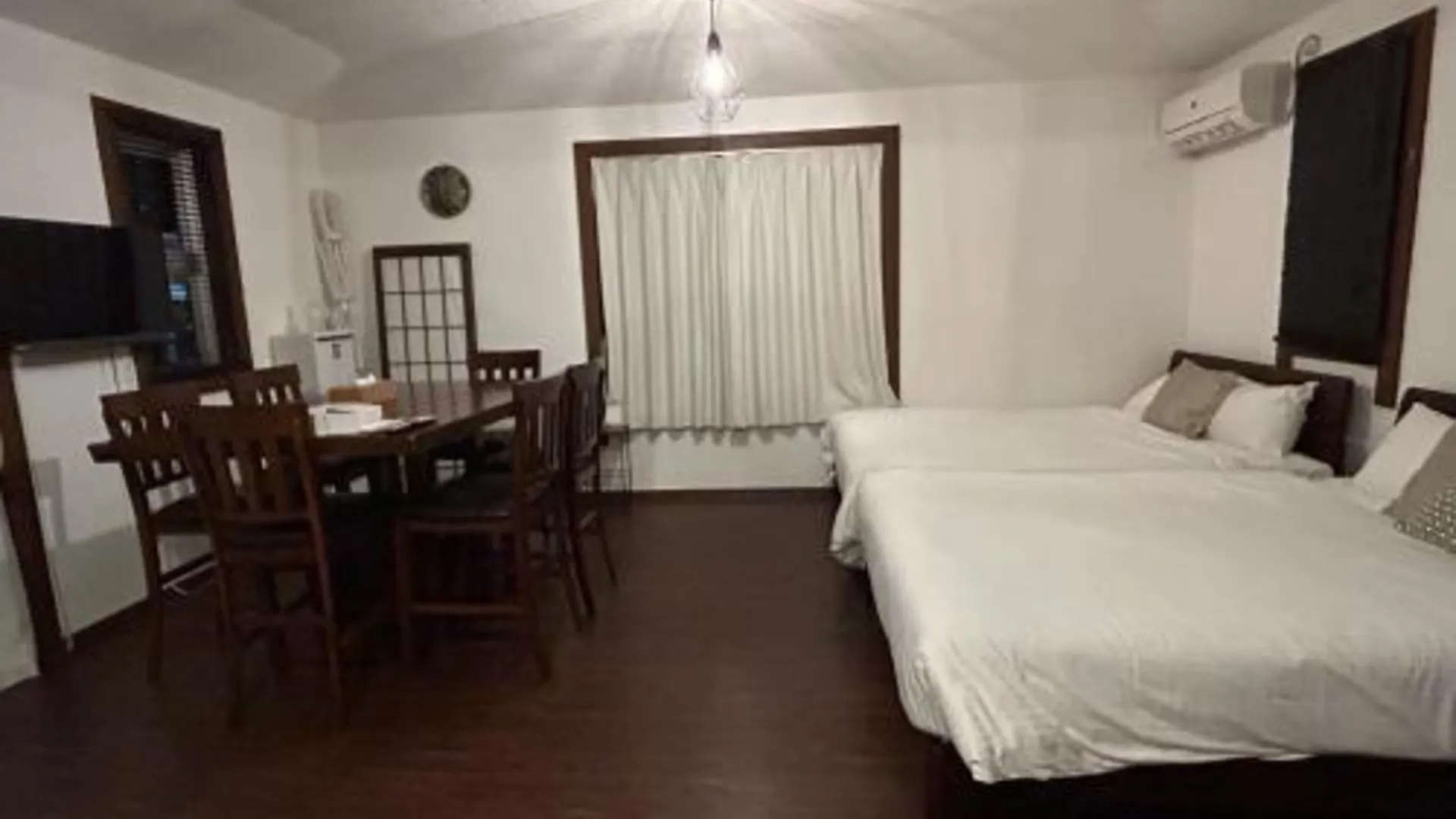 오키나와 본섬 Pine house in Churaumi 2성급 게스트하우스 수영장