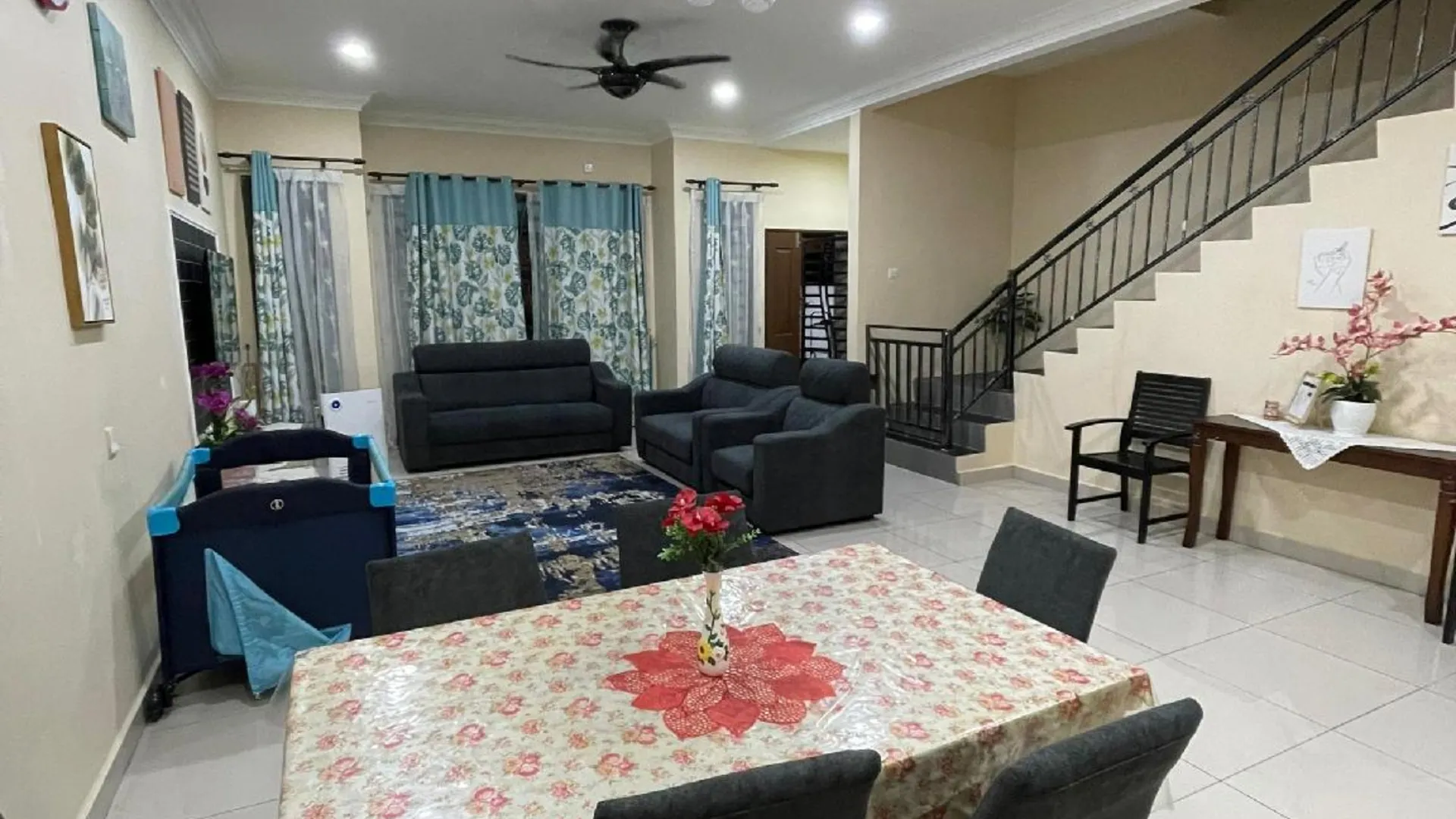 세리 만중 세리 만중의 아파트먼트 (m², 침실 4개, 프라이빗 욕실 4개) 3성급 싱글룸 객실