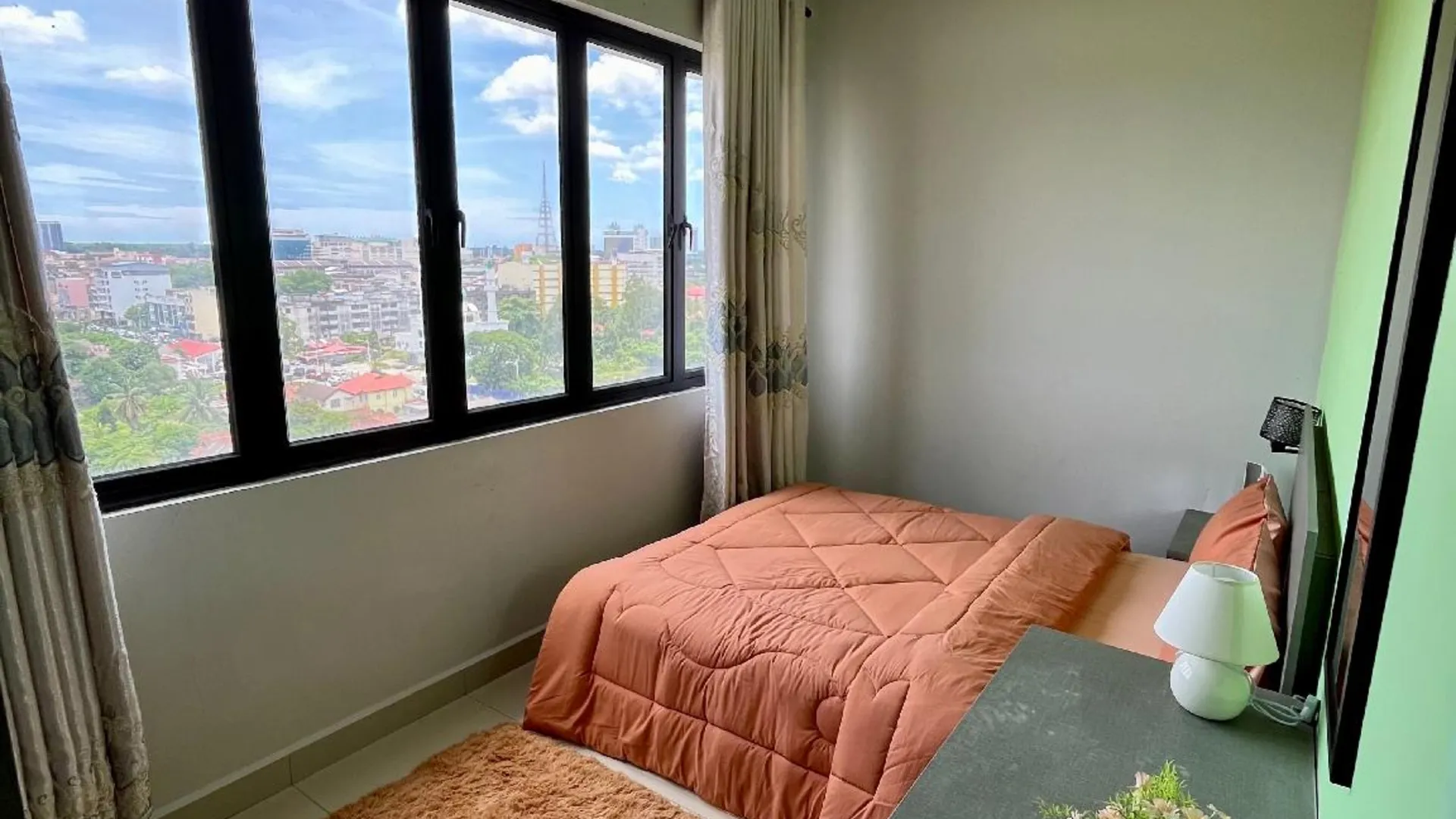 코타바루 코타바루 시내의 아파트먼트 (m², 침실 2개, 프라이빗 욕실 1개) 4성급 싱글룸 전망