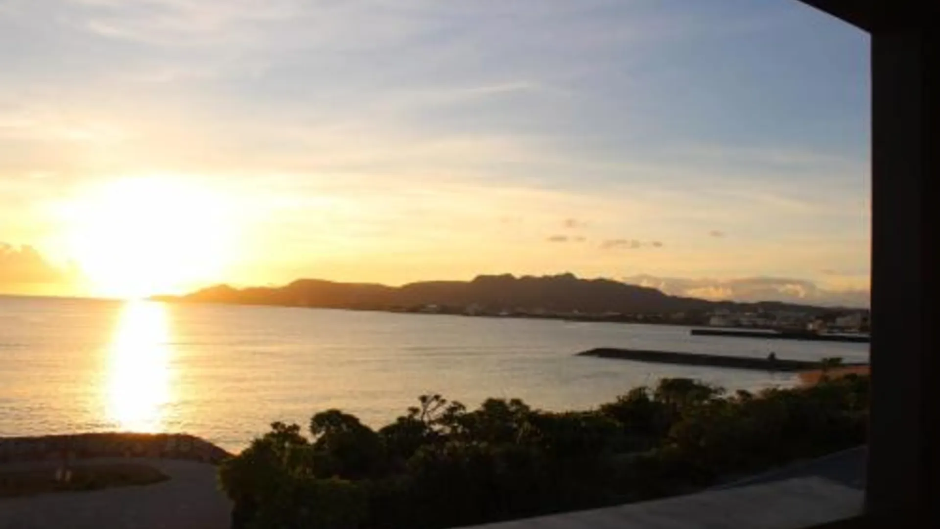 오키나와 본섬 게이트 인 나고 3성급 호텔 외관