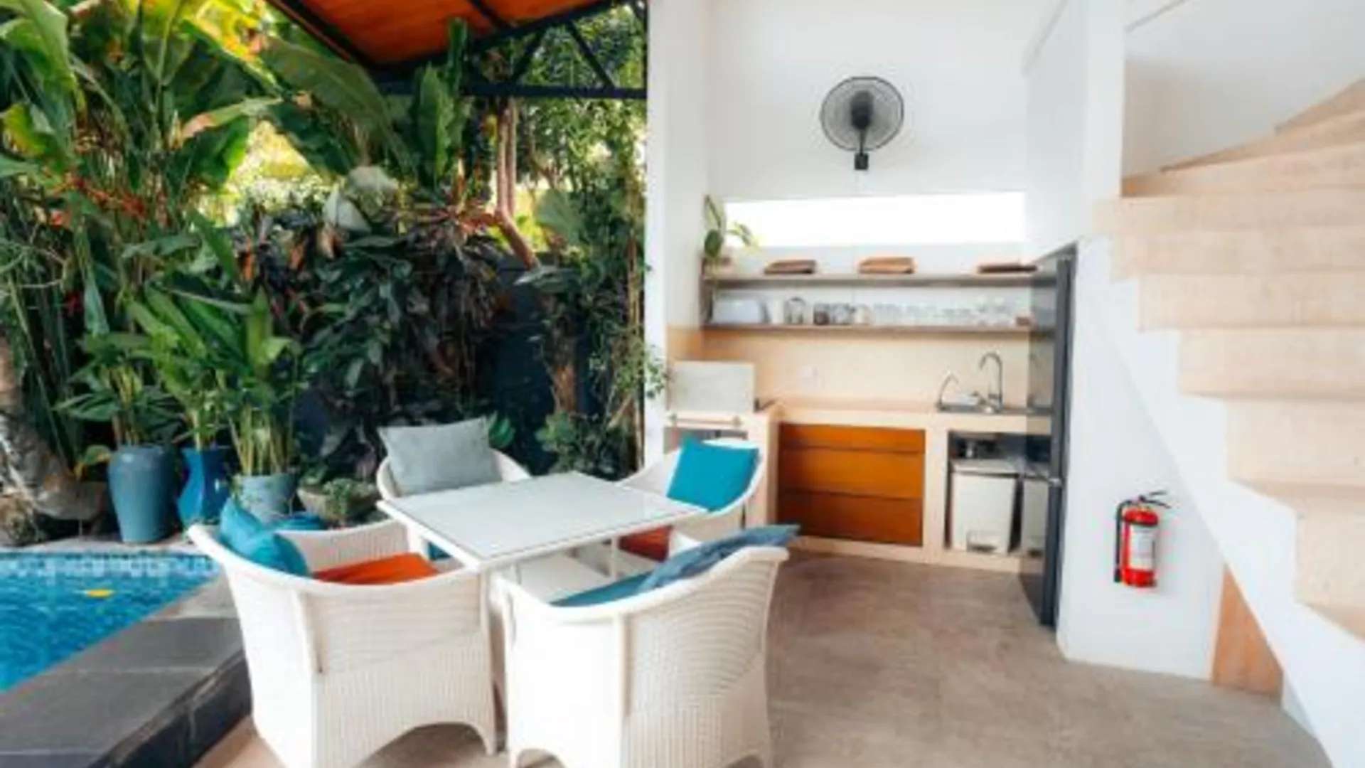 발리 발리 아카사 빌라 4성급 호텔 수영장