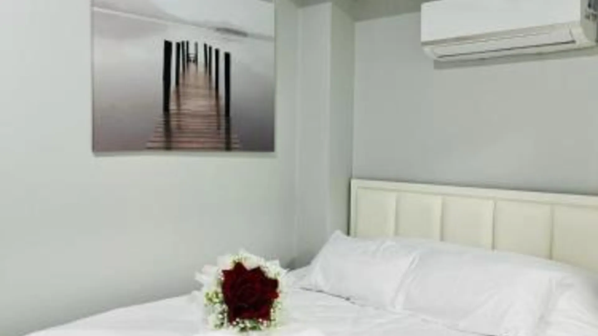 방콕 Luna hotel 2성급 호텔 수영장