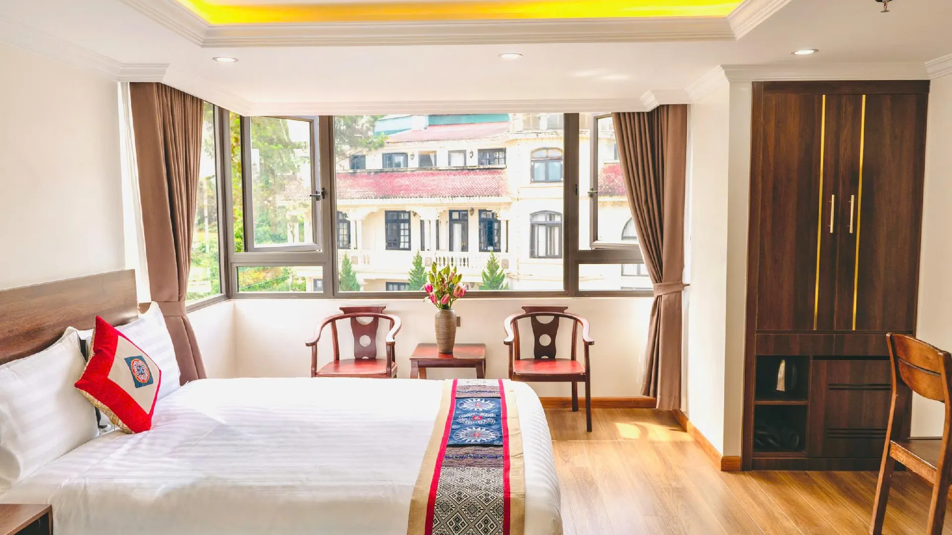 사파 안 투 호텔 2성급 호텔 레스토랑