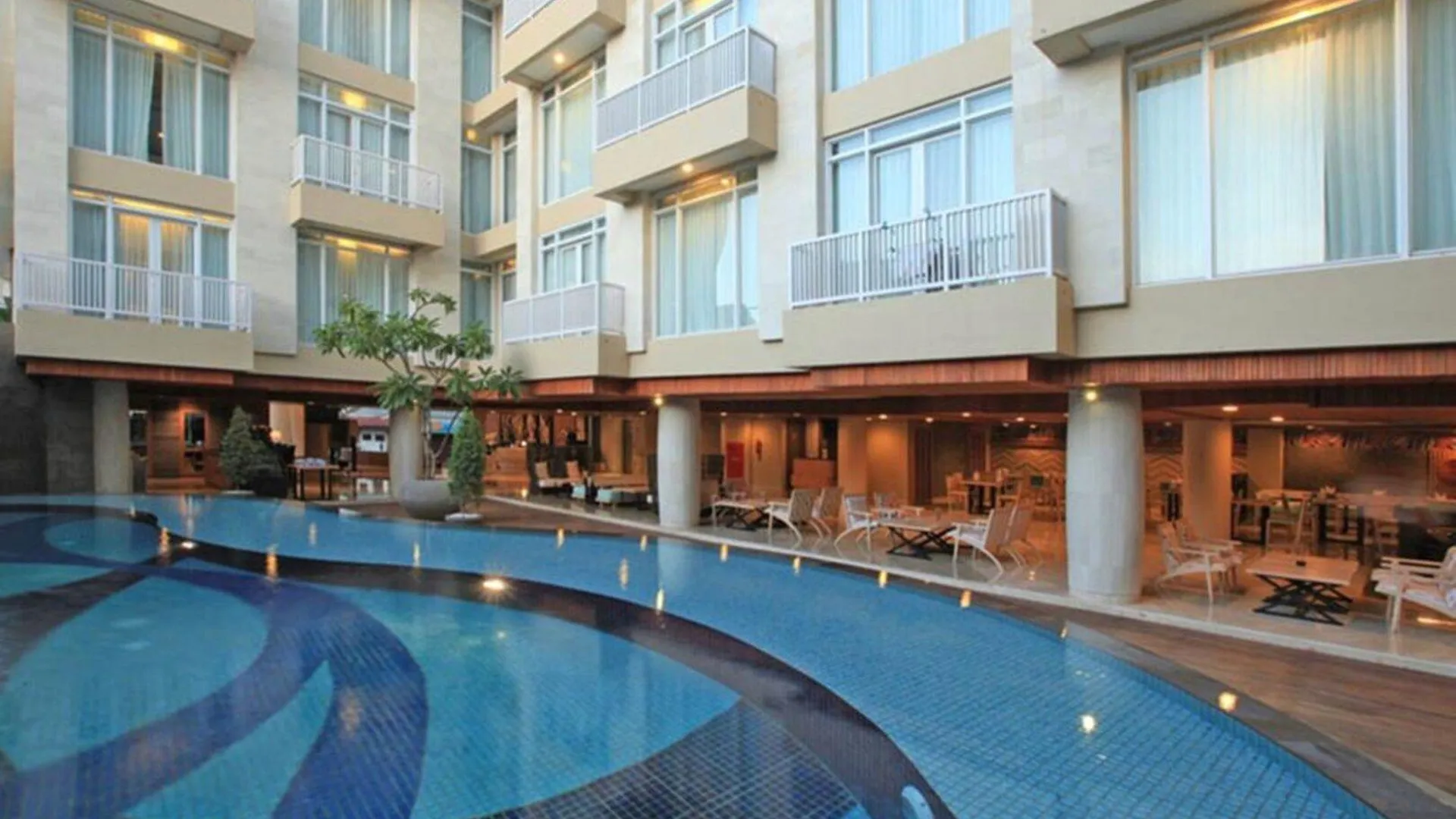 발리 베드록 호텔 쿠타 발리 4성급 호텔 객실