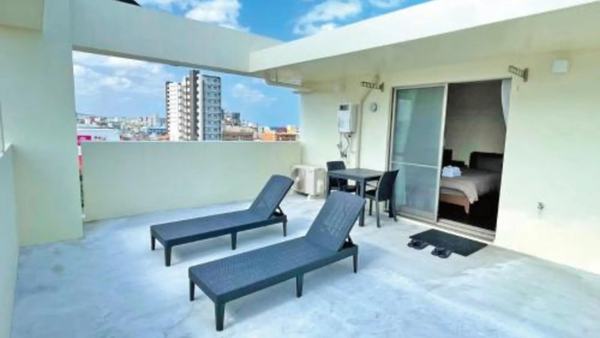 오키나와 본섬 테라스 리조트 미하마 차탄 - 오키나와 메인 아일랜드 3성급 호텔 로비