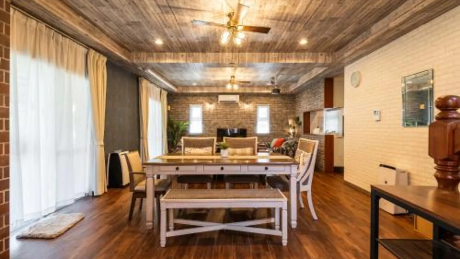 오키나와 본섬 ペンション アネラニハウス沖縄 4성급 게스트하우스 객실