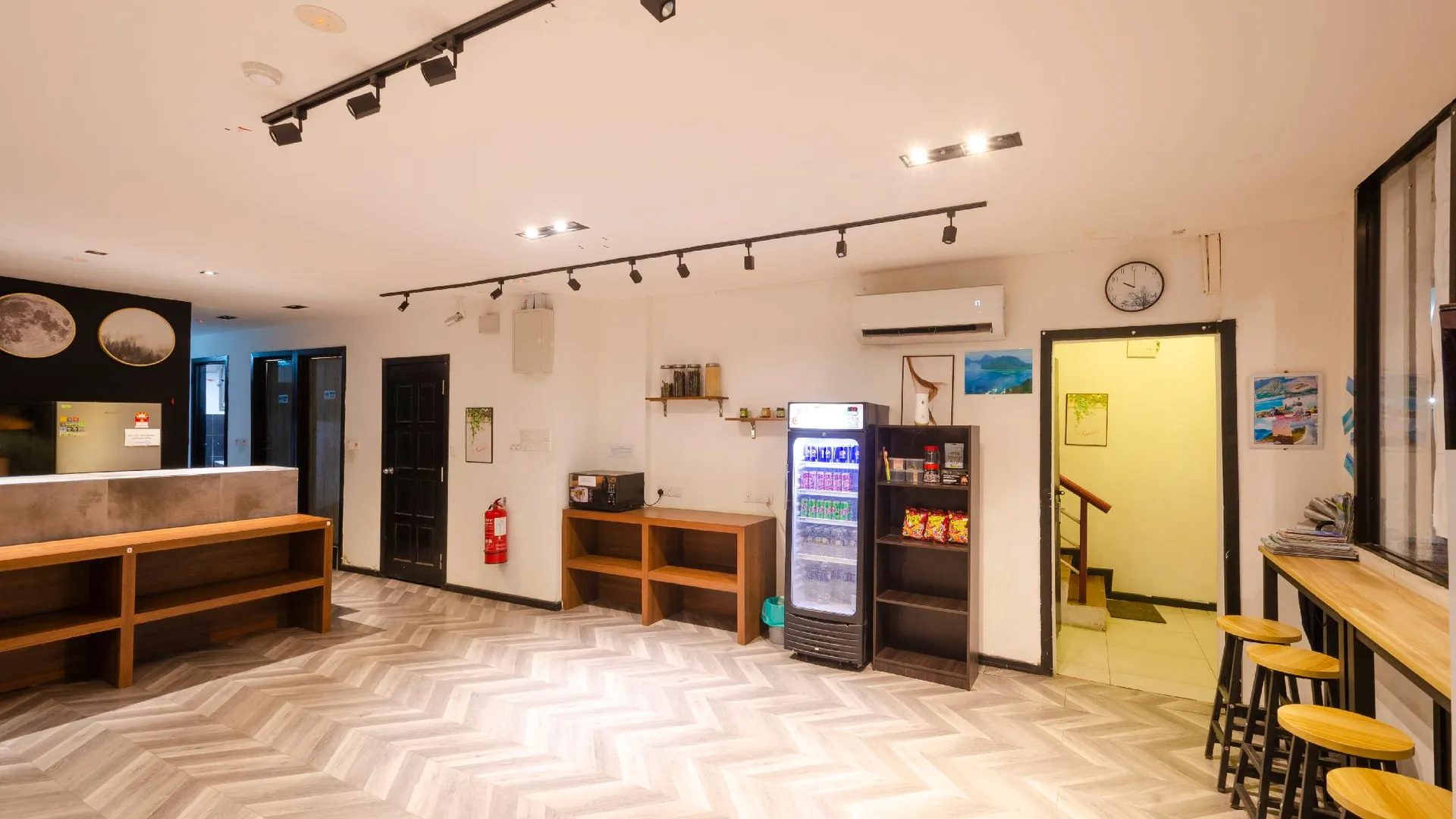 셈포르나 할로 호텔 호텔 레스토랑