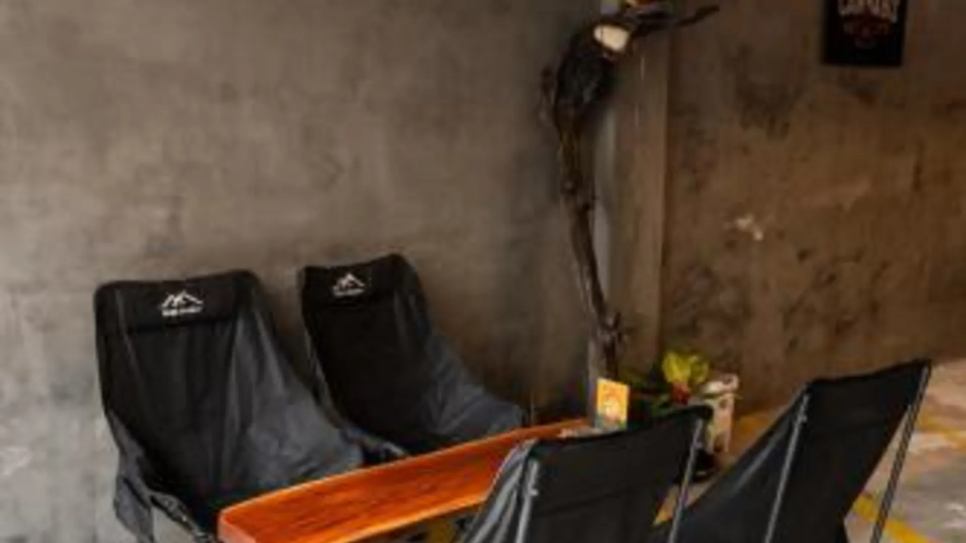 방콕 어나더 하이 어웨이 호스텔 - 논타부리 5성급 호텔 레스토랑